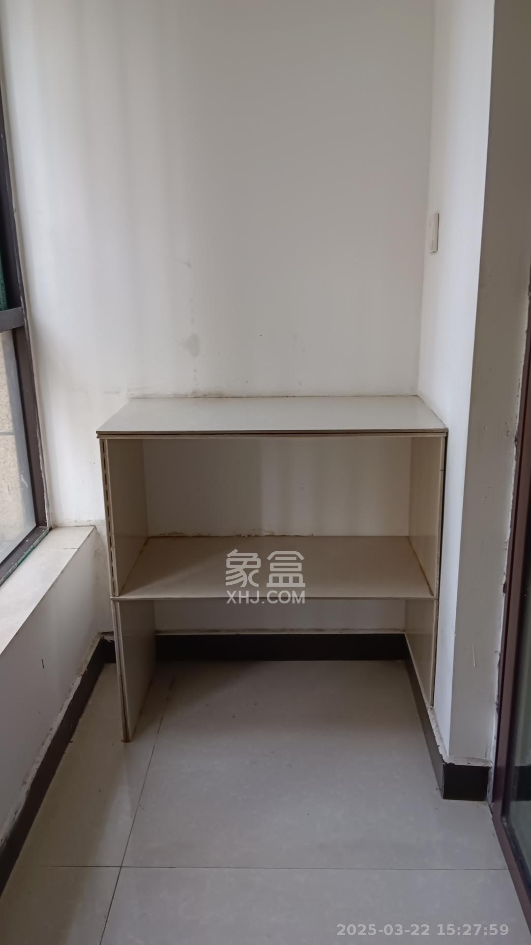 东方美地  1室0厅0卫   700.00元/月室内图