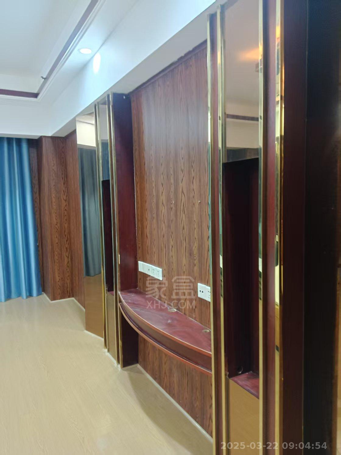 泰华酒店 1室1厅1卫 850.0元/月 泰华酒店 1室1厅1卫 850.0元/月室内图