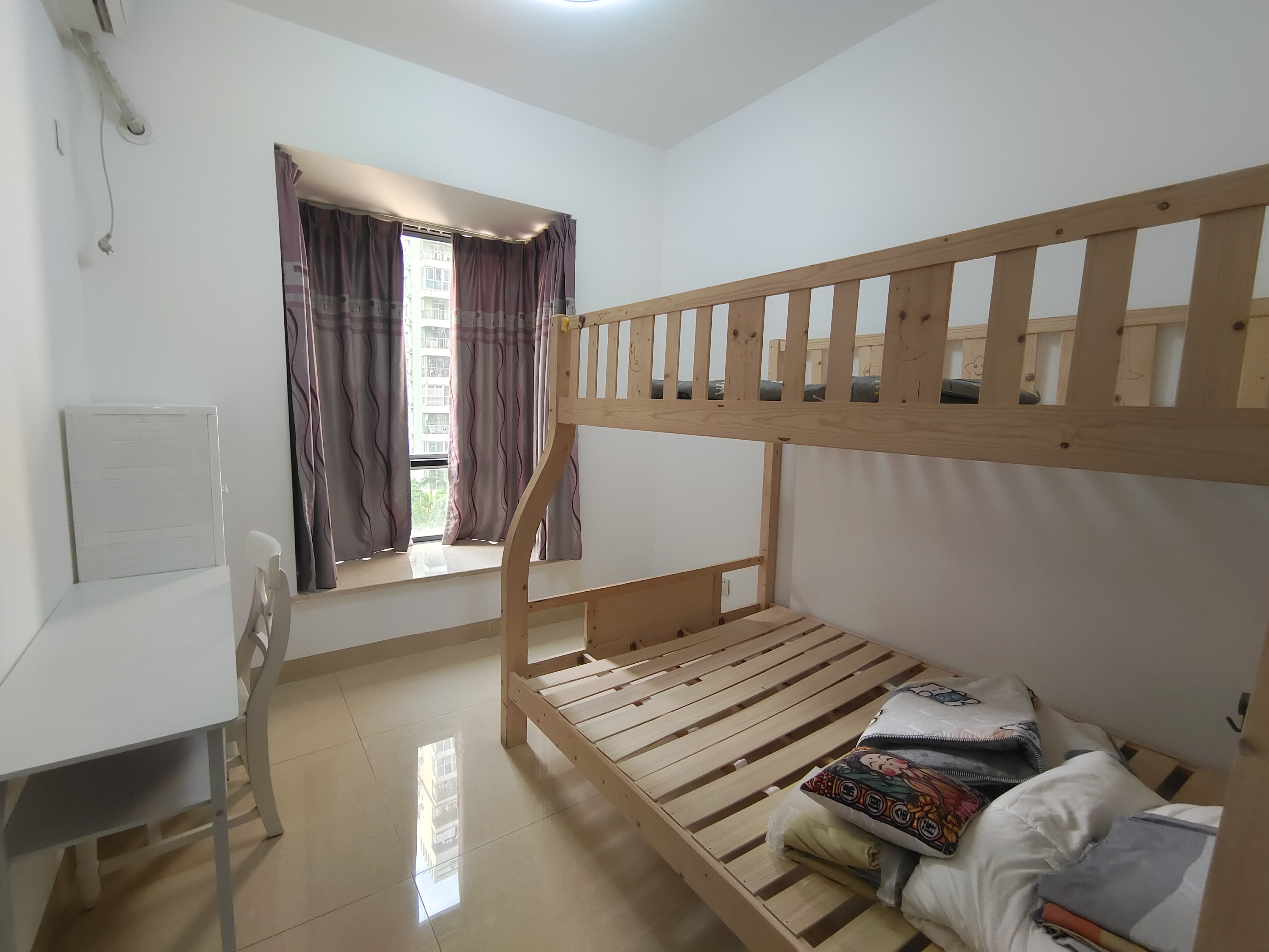 金碧文华 4室2厅2卫 3800.0元/月 金碧文华 4室2厅2卫 3800.0元/月室内图