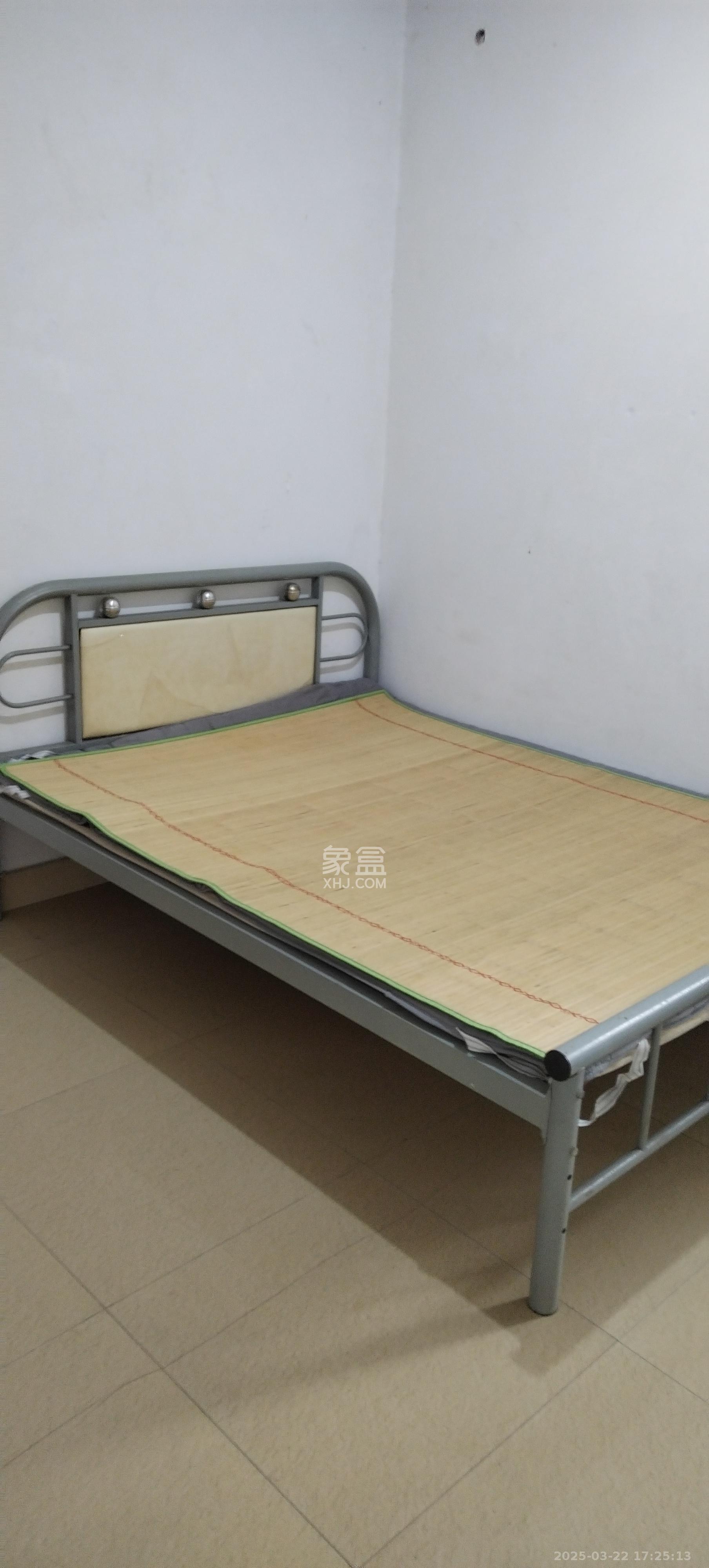 涟源百货城住宅 3室2厅2卫 1400.0元/月 涟源百货城住宅 3室2厅2卫 1400.0元/月室内图