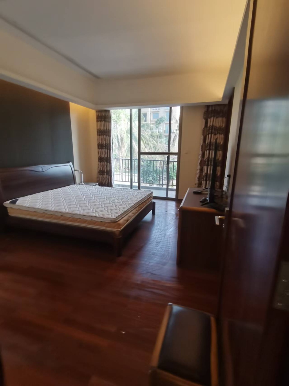 开维生态城  5室3厅4卫    410.0万 开维生态城  5室3厅4卫    410.0万室内图