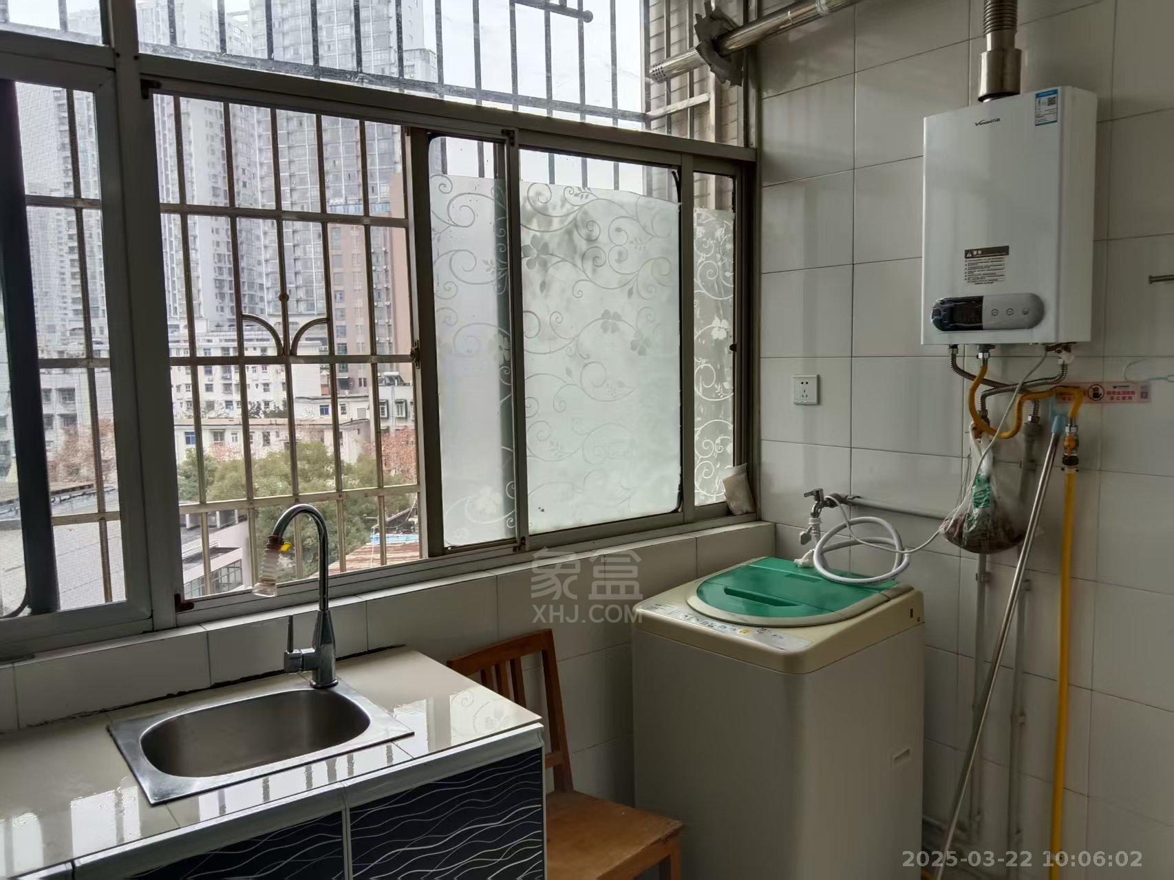 佳和大厦 1室1厅1卫 1000.0元/月 佳和大厦 1室1厅1卫 1000.0元/月室内图