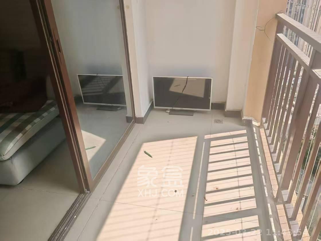 梅溪鑫苑名家 3室2厅1卫 2200.0元/月 梅溪鑫苑名家 3室2厅1卫 2200.0元/月室内图