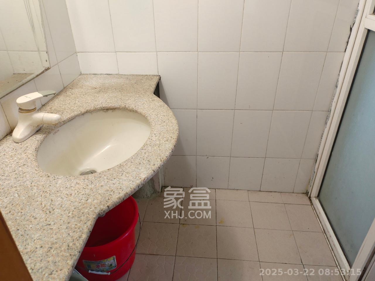 桂花二村 1室0厅0卫 1200.0元/月 桂花二村 1室0厅0卫 1200.0元/月室内图