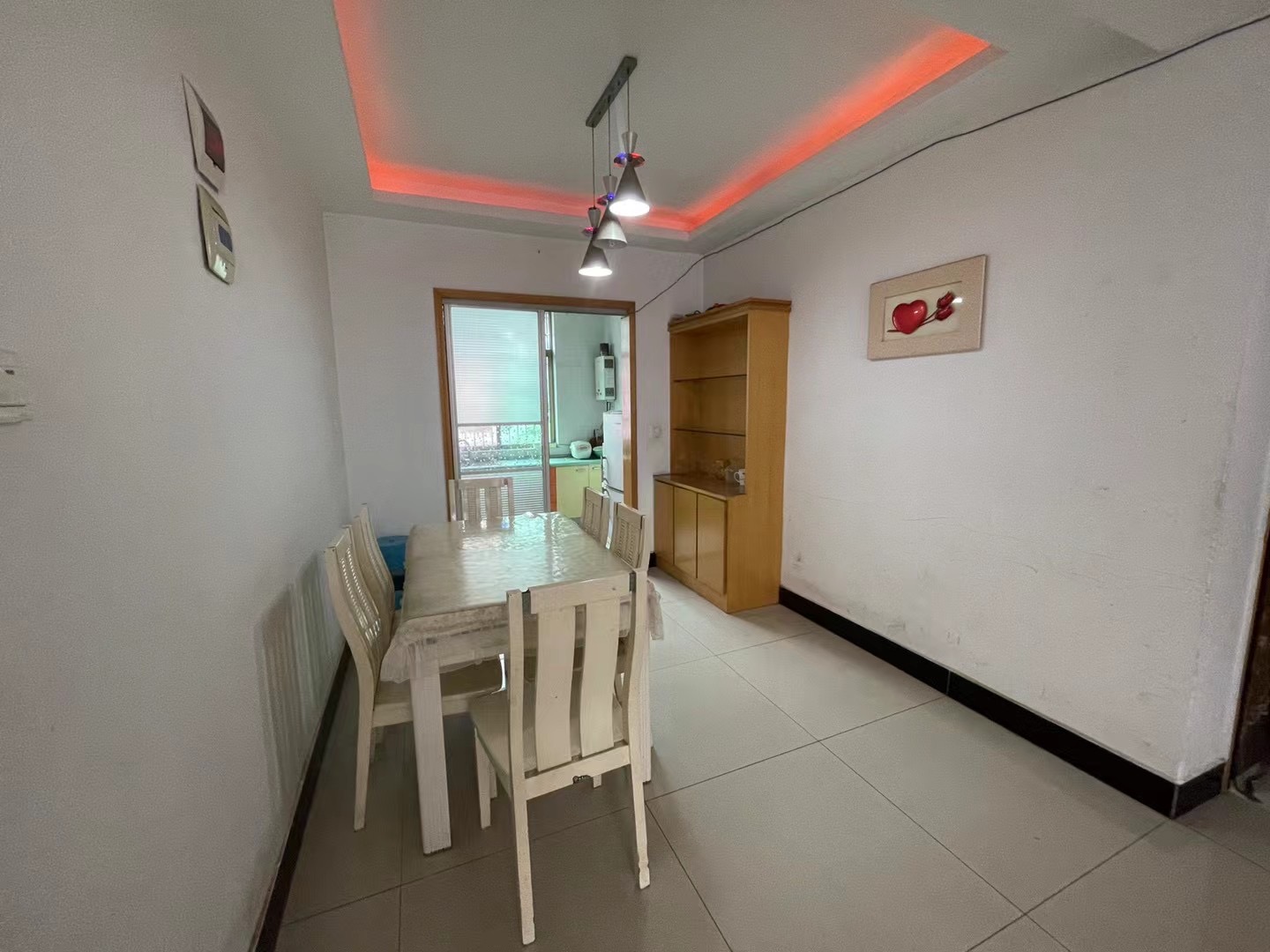 馨家苑小区  2室1厅1卫    39.8万 馨家苑小区  2室1厅1卫    39.8万室内图