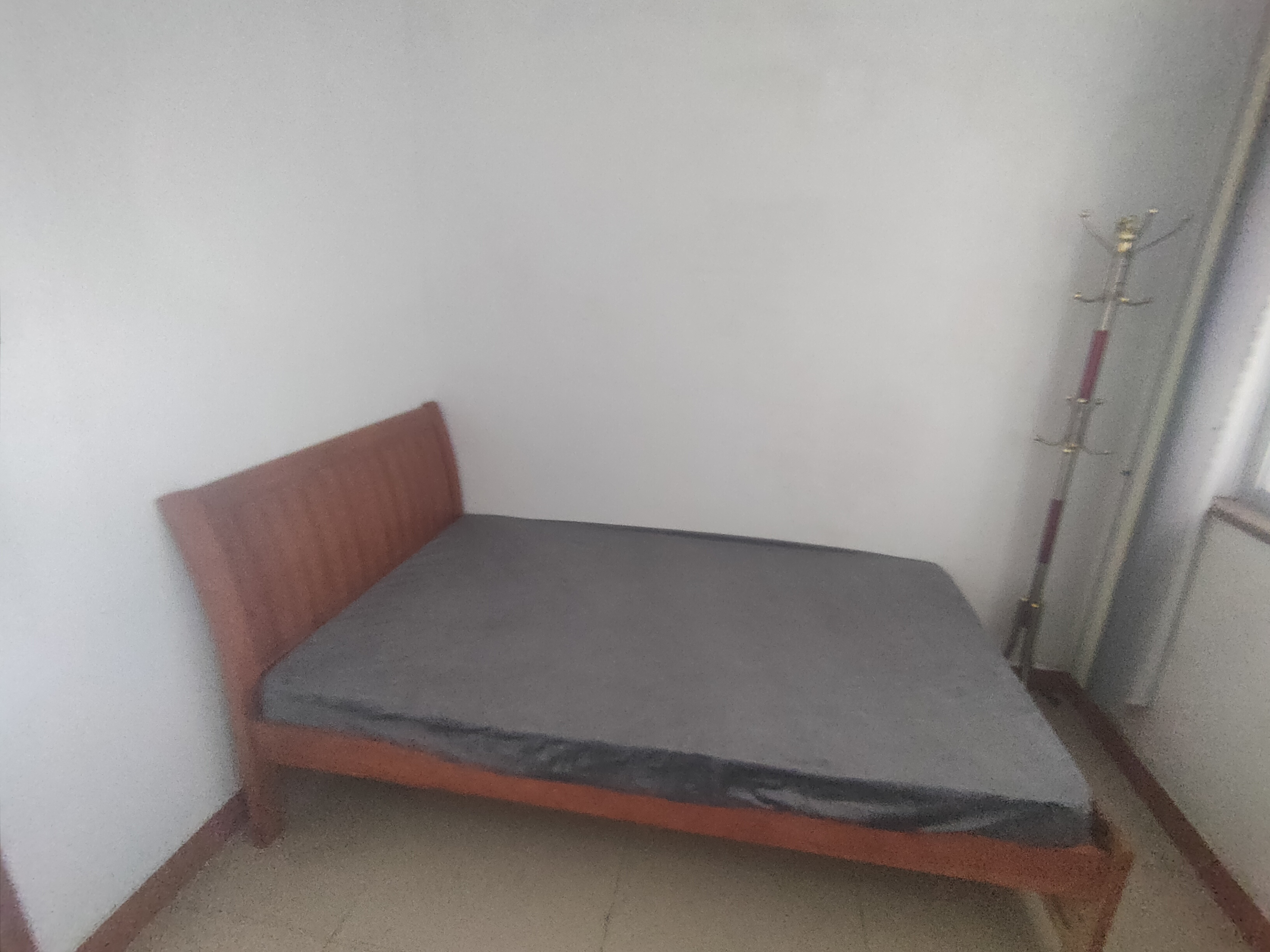 国托公寓 3室2厅1卫 2000.0元/月 国托公寓 3室2厅1卫 2000.0元/月室内图