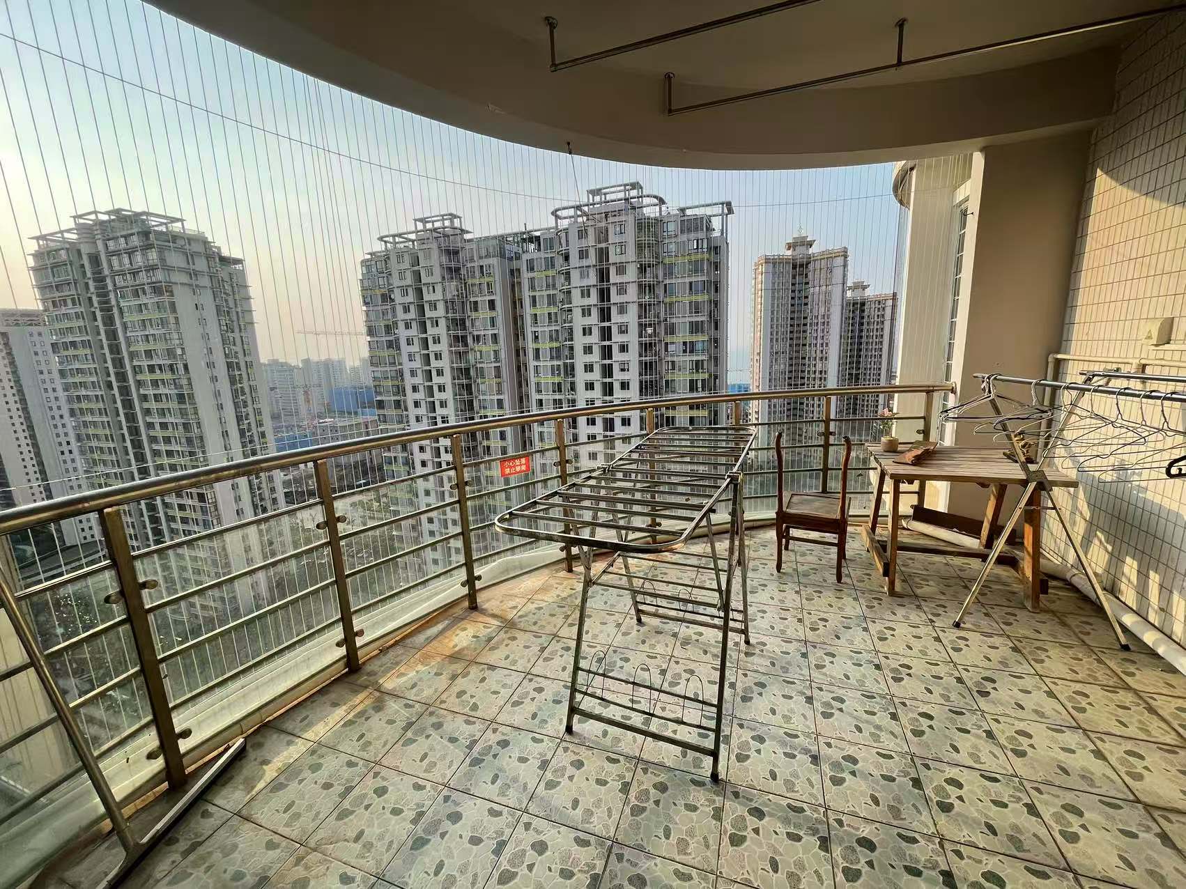 海岸壹号  5室2厅3卫    6000.0元/月 海岸壹号  5室2厅3卫    6000.0元/月室内图