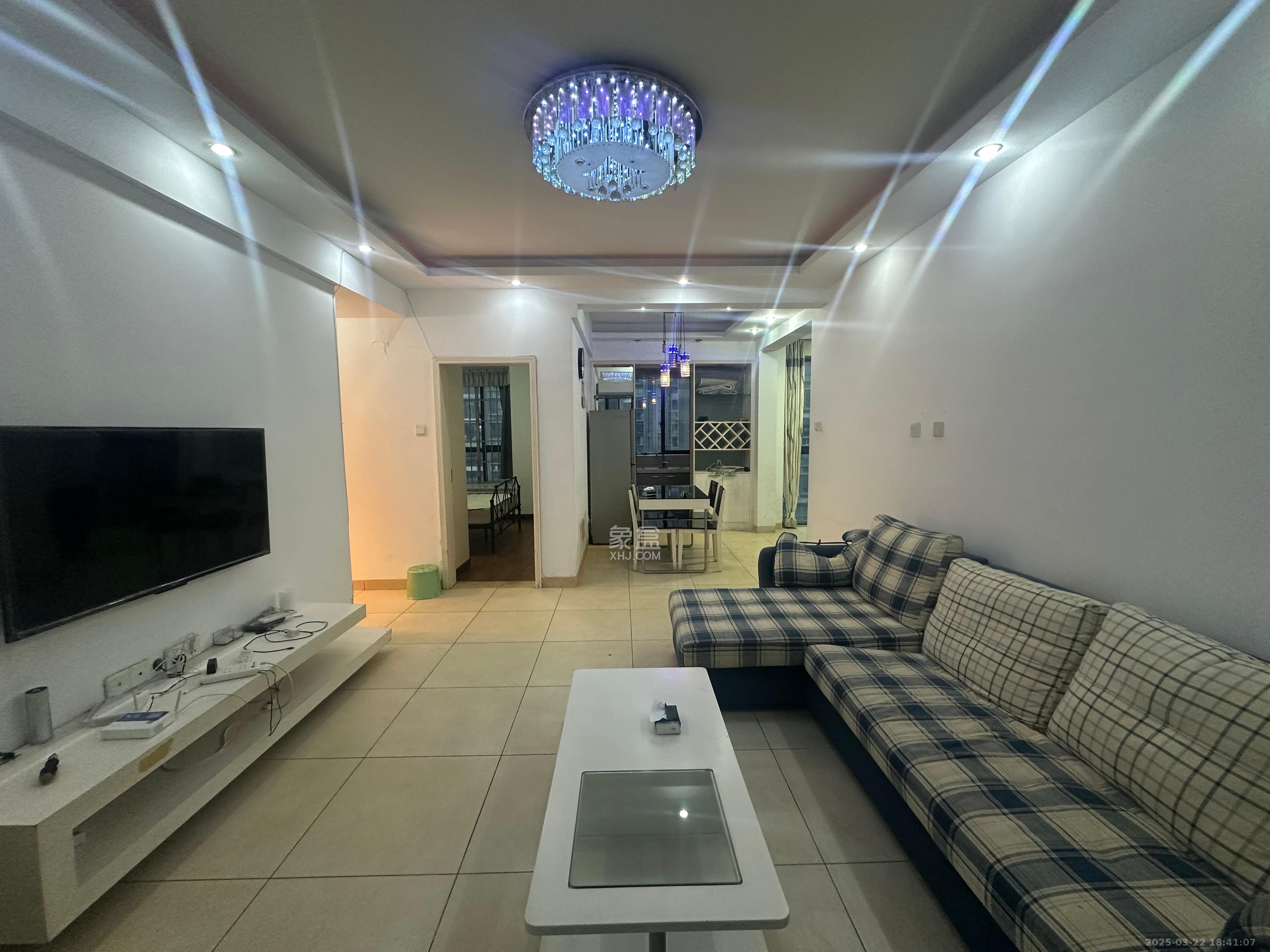 湘江世纪城悦江苑 2室2厅1卫 2300.0元/月 湘江世纪城悦江苑 2室2厅1卫 2300.0元/月室内图