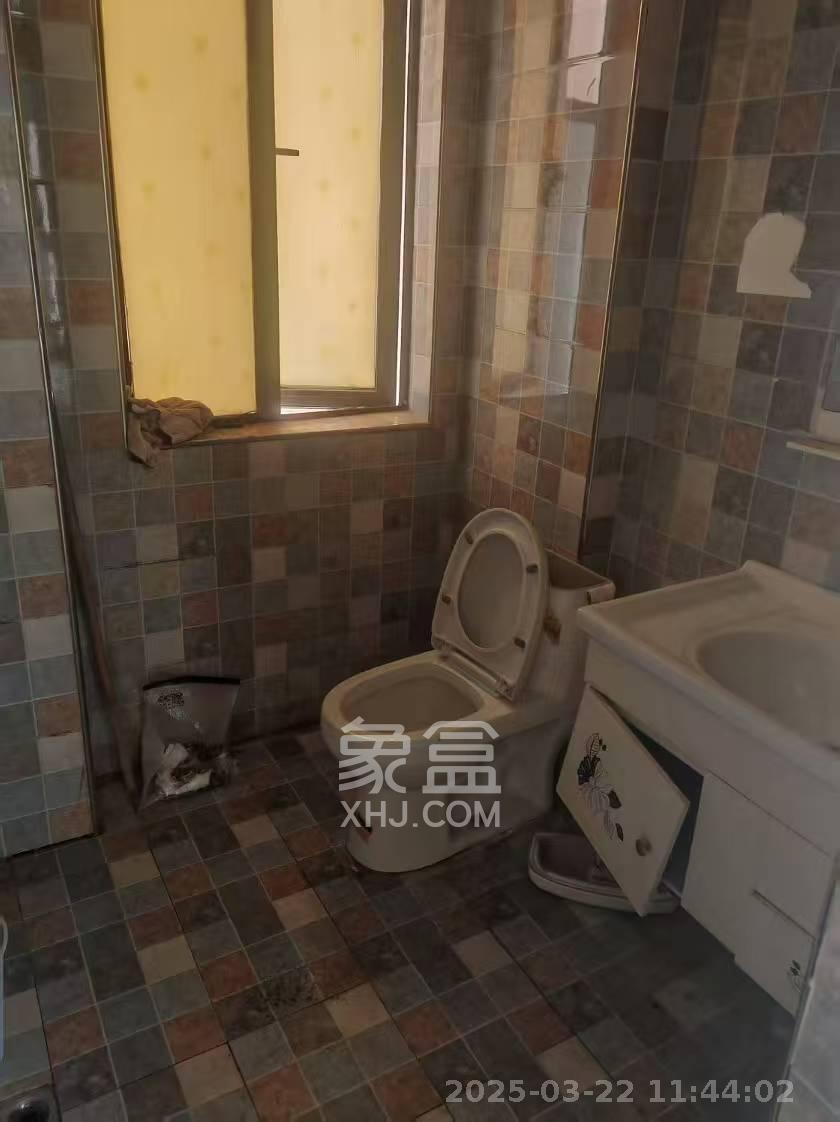 梅溪鑫苑名家 3室2厅1卫 2200.0元/月 梅溪鑫苑名家 3室2厅1卫 2200.0元/月室内图