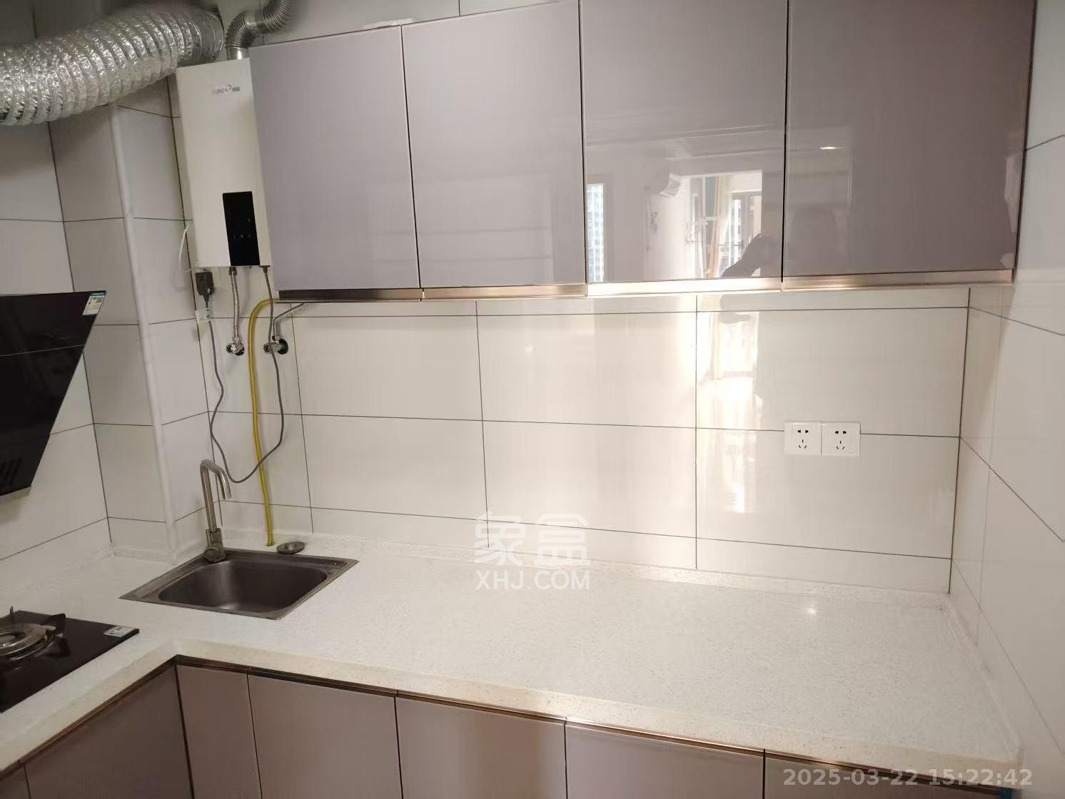 新天地步步高 1室1厅1卫 1100.0元/月 新天地步步高 1室1厅1卫 1100.0元/月室内图