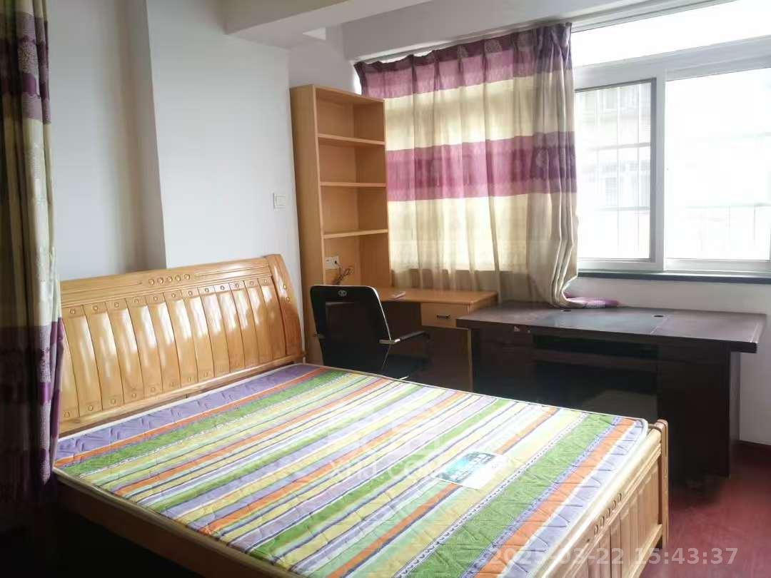 金碧文华  1室1厅1卫   1500.00元/月室内图