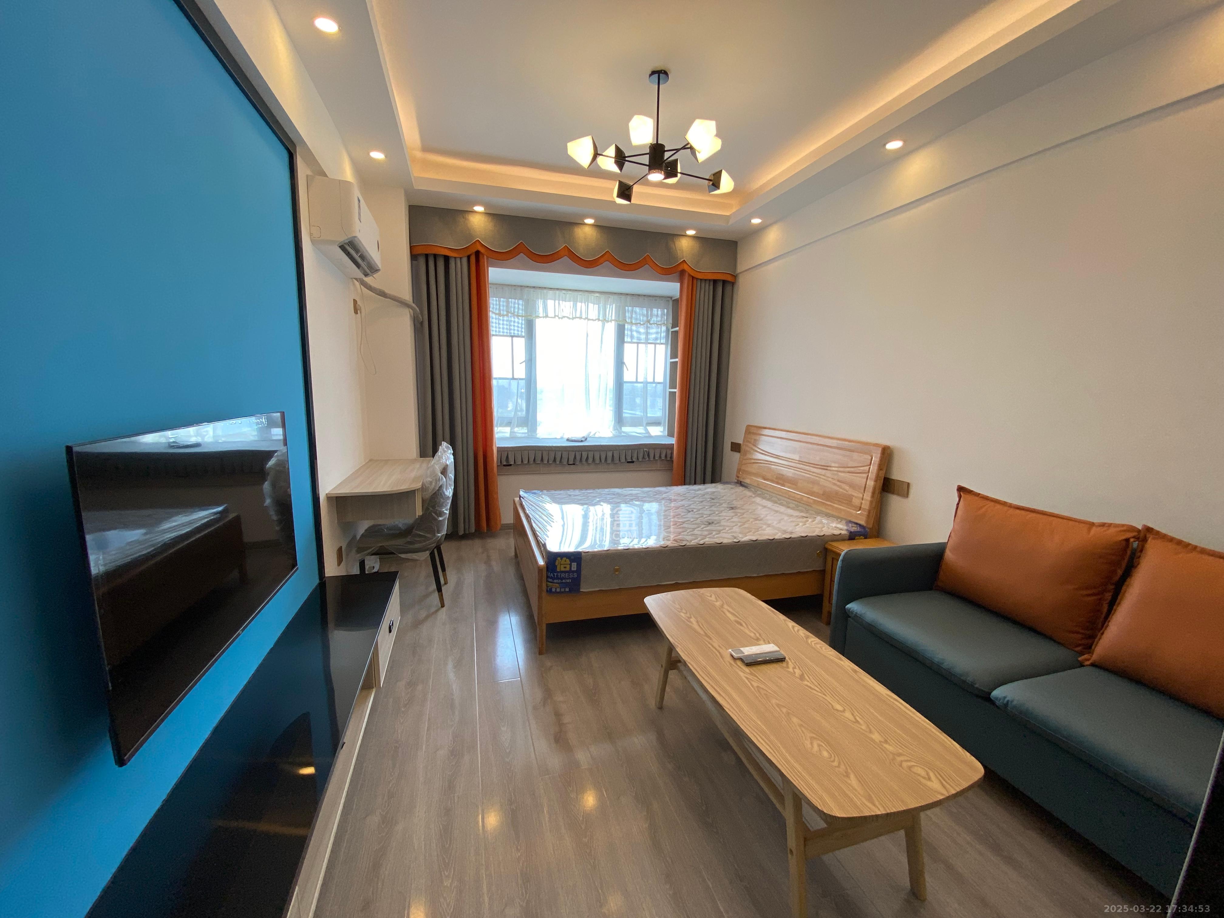 龙湖湘江星座(祺鑫星座公寓) 1室1厅1卫 1600.0元/月 龙湖湘江星座(祺鑫星座公寓) 1室1厅1卫 1600.0元/月室内图