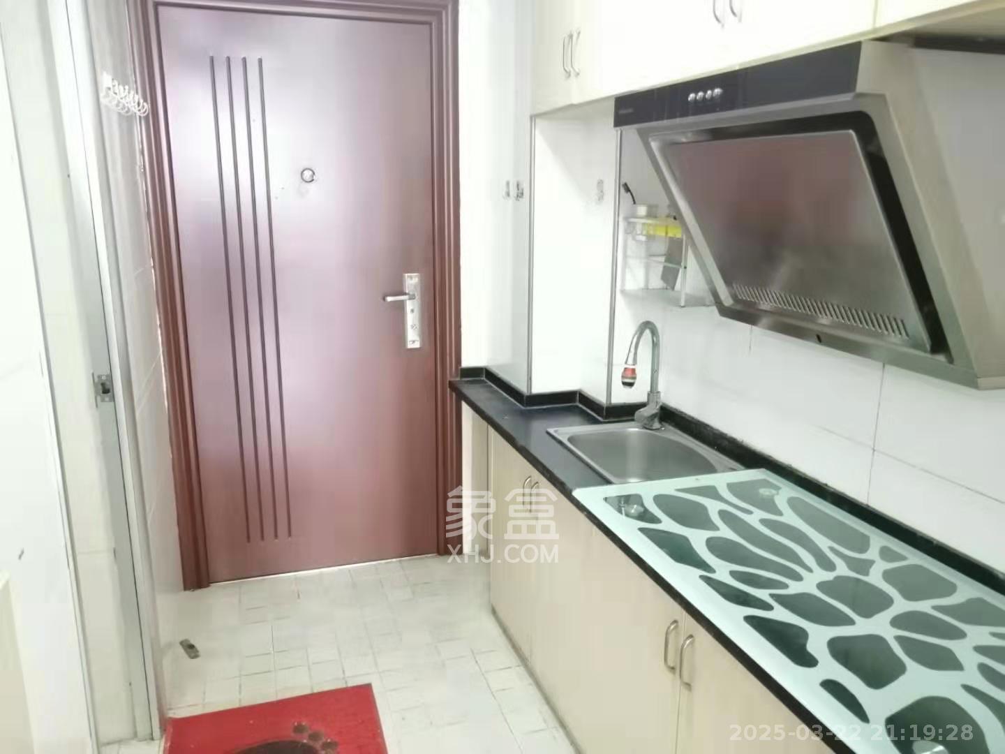 保利麓谷林语I区 1室1厅1卫 1300.0元/月 保利麓谷林语I区 1室1厅1卫 1300.0元/月室内图