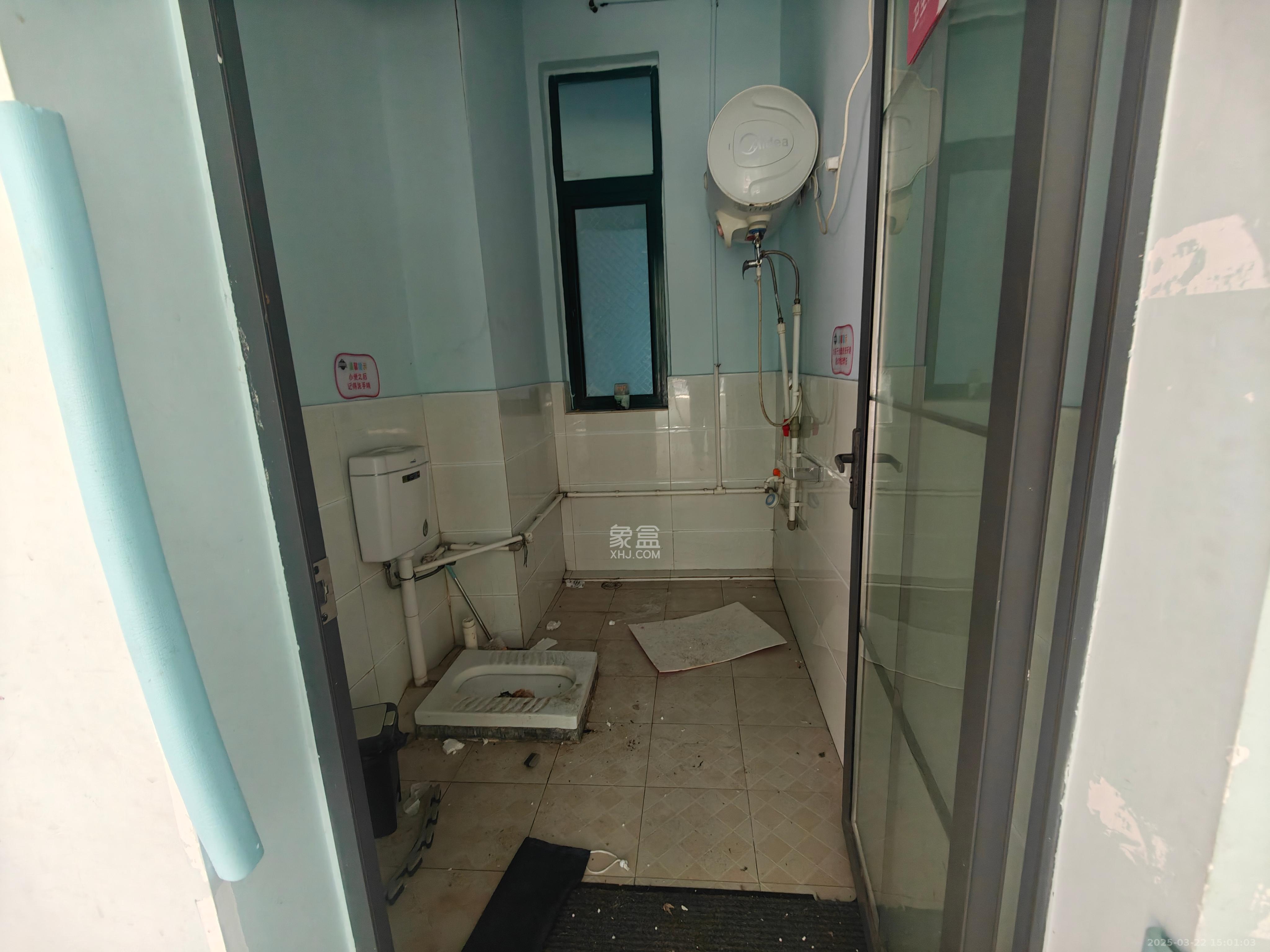 恒大雅苑  4室2厅2卫   5200.00元/月室内图