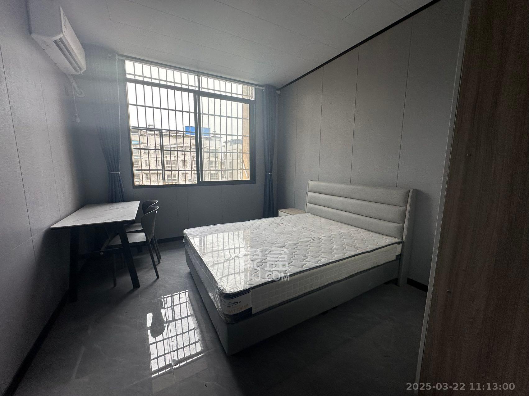 板塘铺纱厂 1室0厅1卫 500.0元/月 板塘铺纱厂 1室0厅1卫 500.0元/月室内图