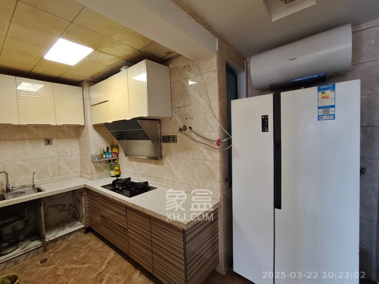 才子嘉都 3室1厅2卫 2400.0元/月 才子嘉都 3室1厅2卫 2400.0元/月室内图