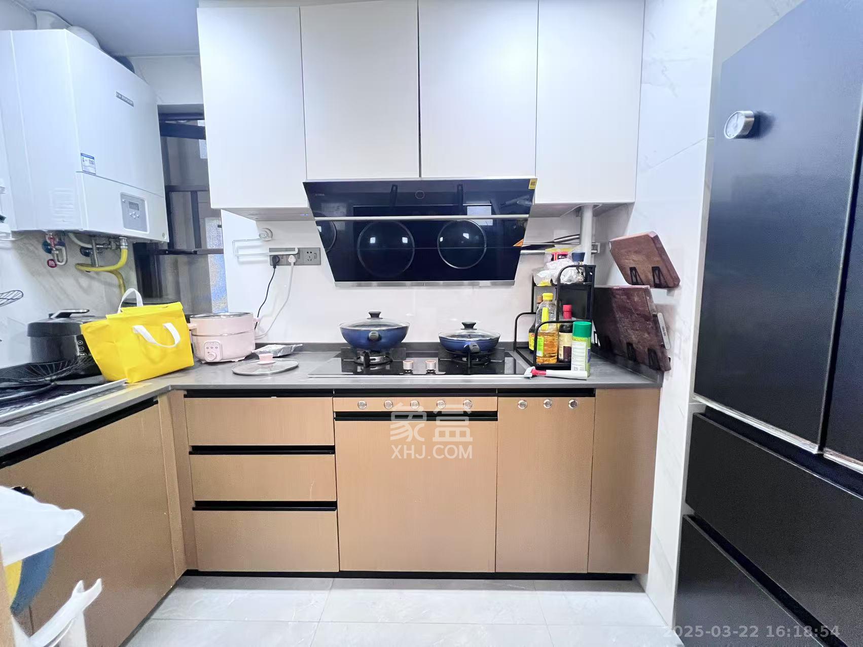 万科里金域国际  3室1厅2卫    4000.0元/月室内图