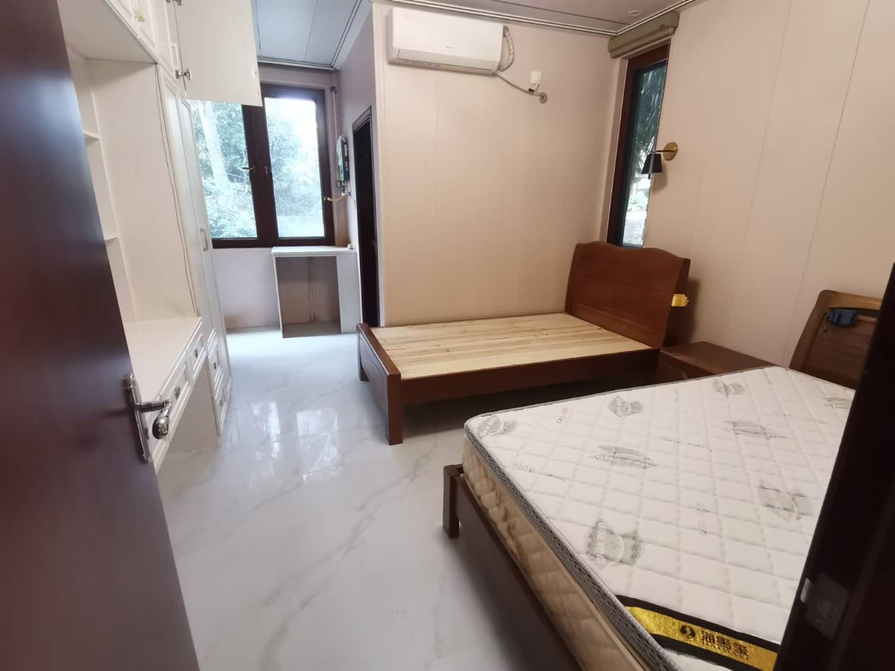 开维生态城  5室3厅4卫    410.0万 开维生态城  5室3厅4卫    410.0万室内图