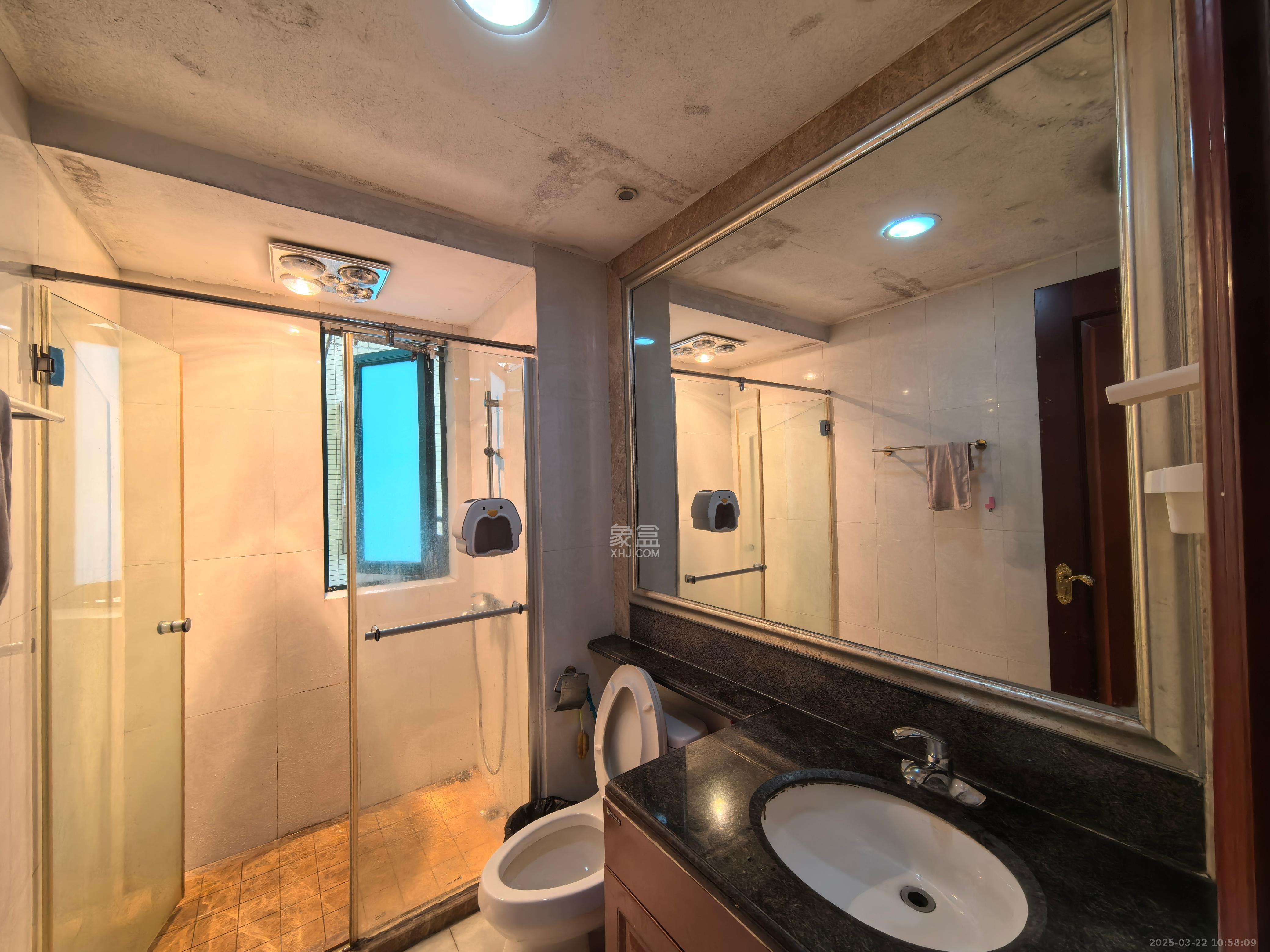 恒大绿洲 2室2厅2卫 2200.0元/月 恒大绿洲 2室2厅2卫 2200.0元/月室内图