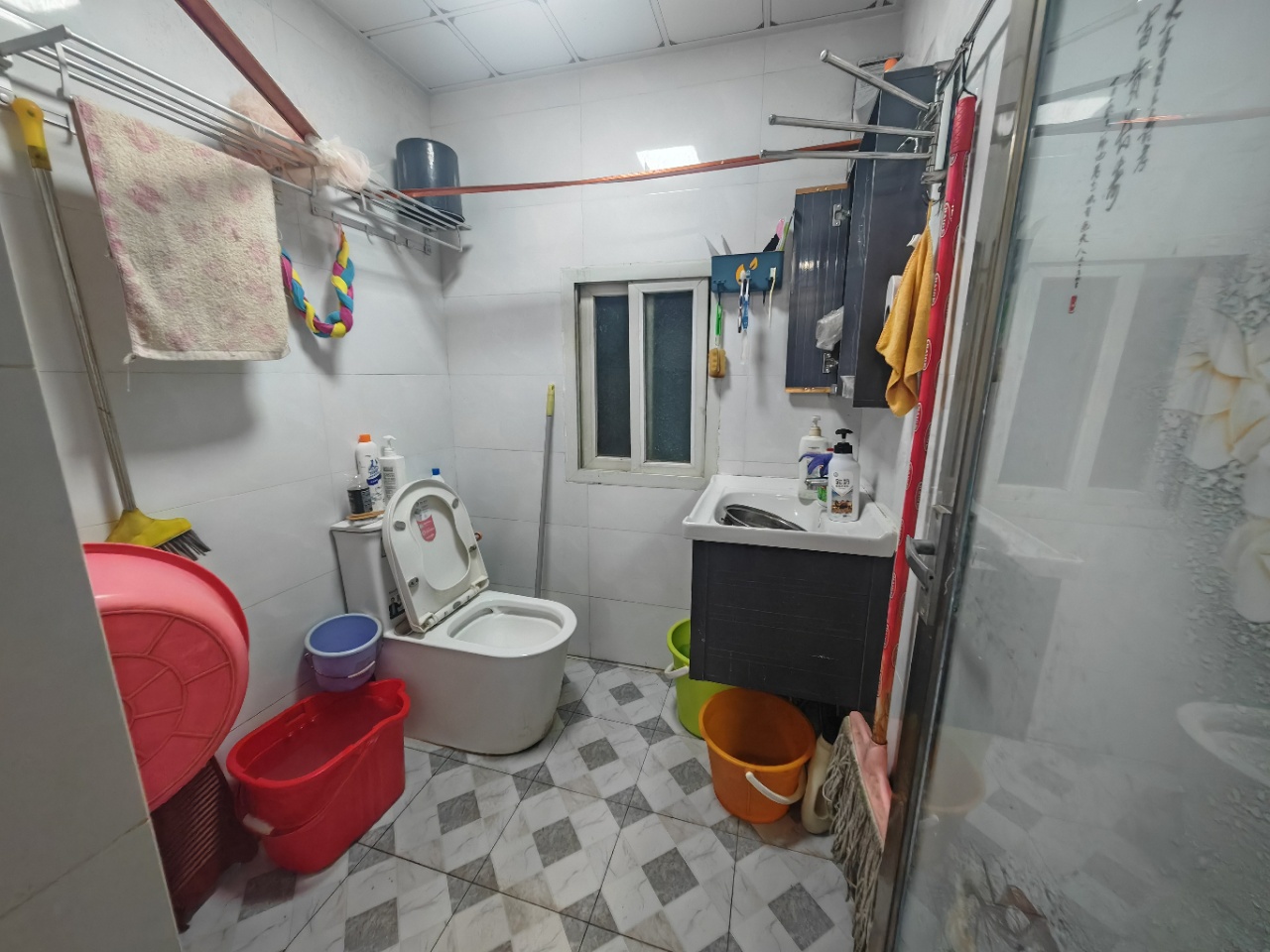 中天海景 1室1厅1卫 50.0万 中天海景 1室1厅1卫 50.0万室内图