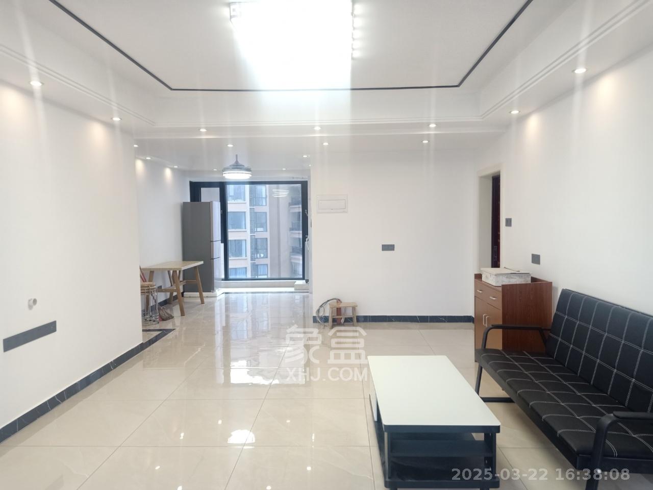 中建嘉和城  3室2厅2卫   2500.00元/月室内图