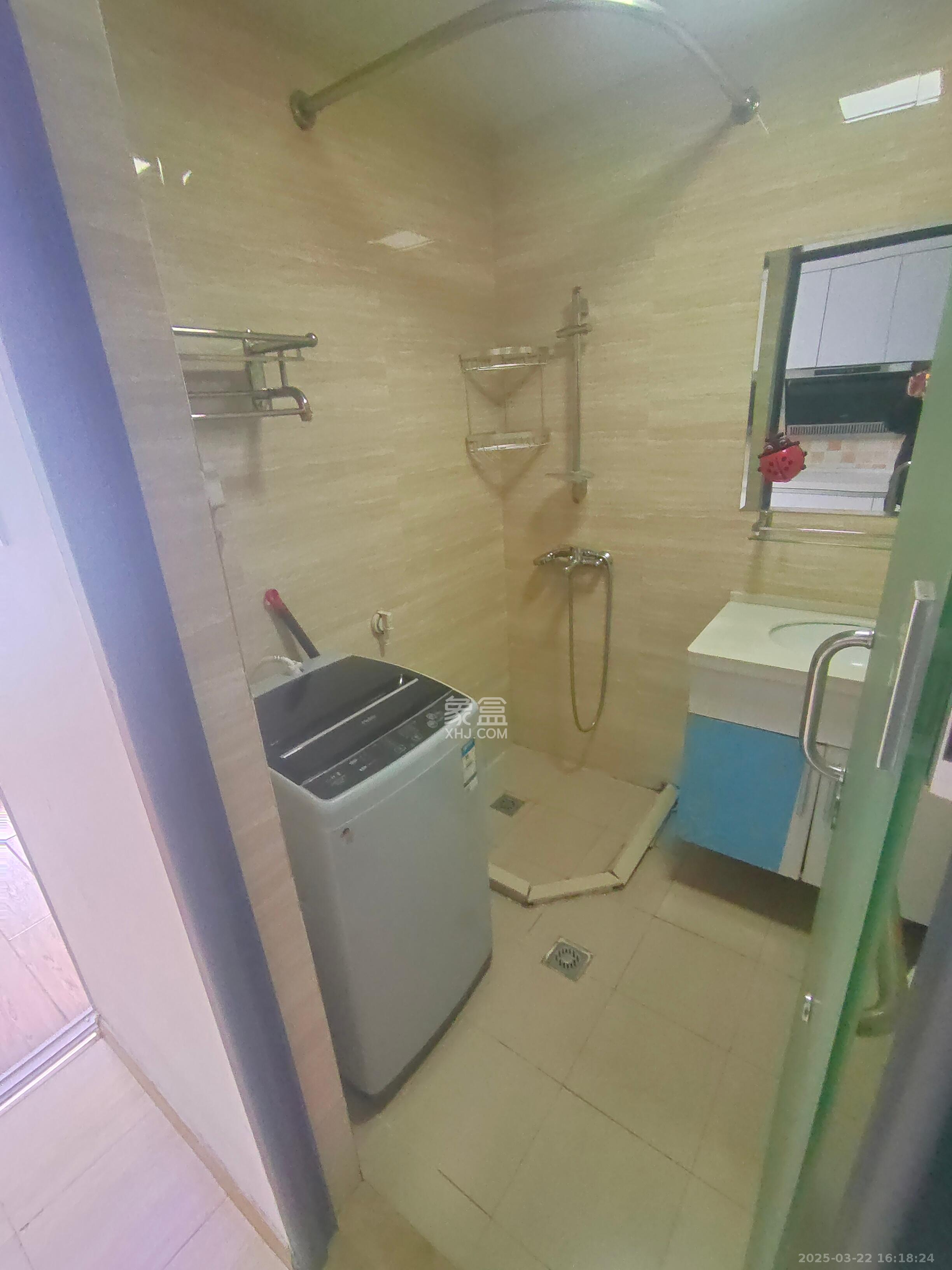 融科东南海  1室1厅1卫   1400.00元/月室内图