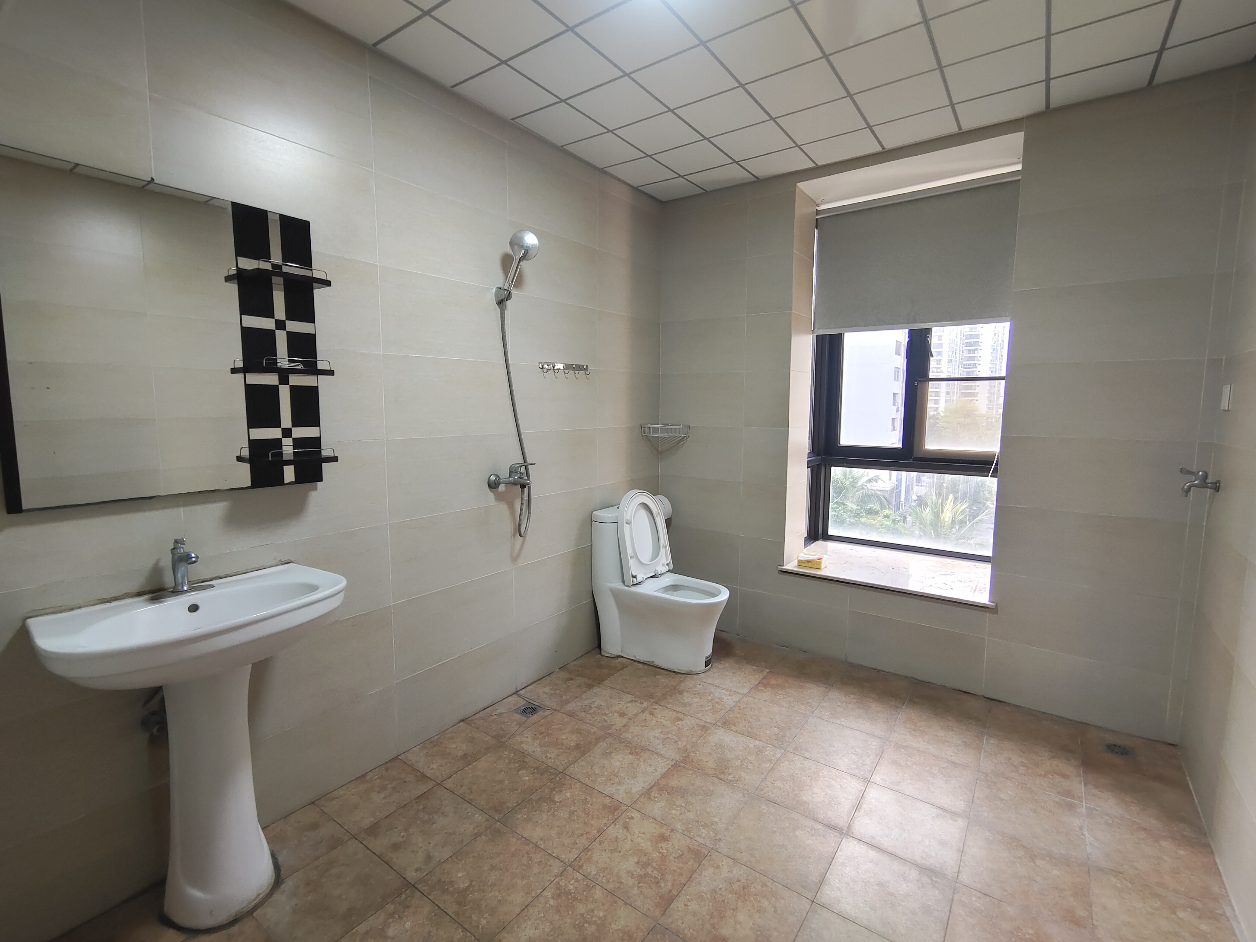 金碧文华 4室2厅2卫 3800.0元/月 金碧文华 4室2厅2卫 3800.0元/月室内图