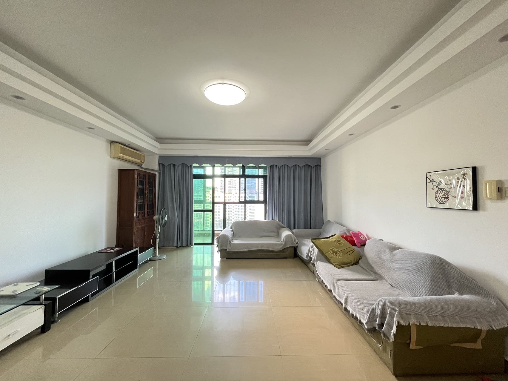 亚洲豪苑北区 3室2厅2卫 3800.0元/月 亚洲豪苑北区 3室2厅2卫 3800.0元/月室内图