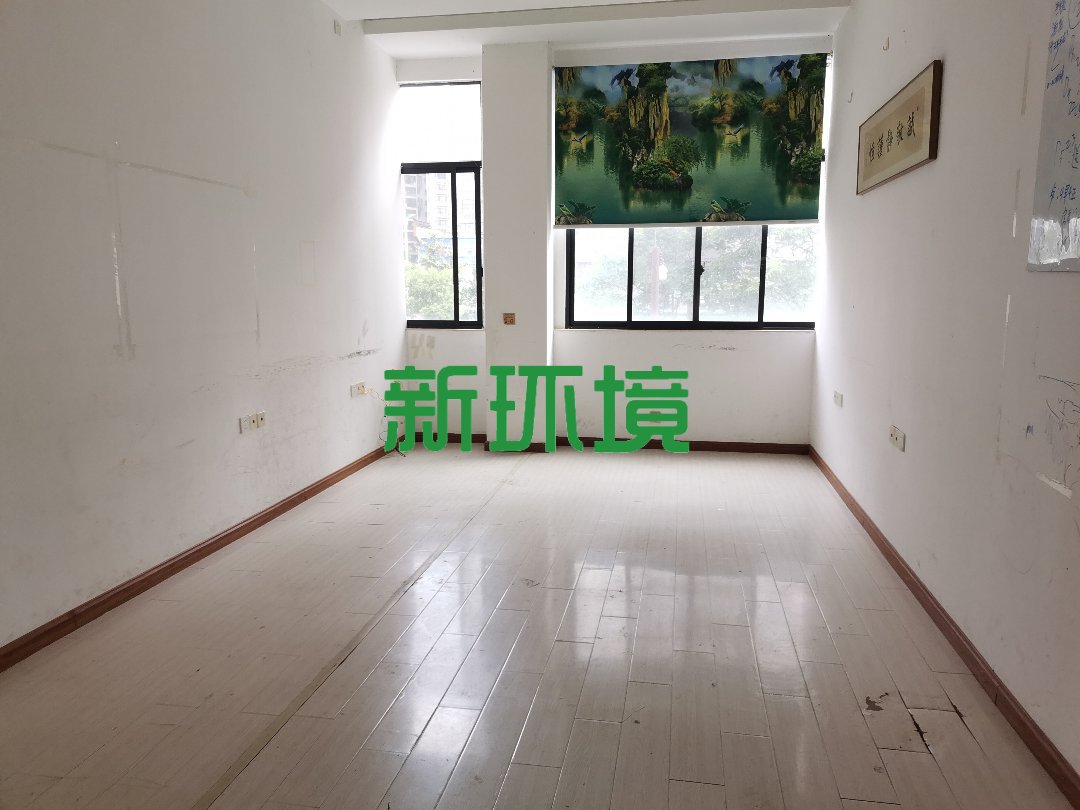 山水印象  10室1厅1卫   26666.00元/月室内图