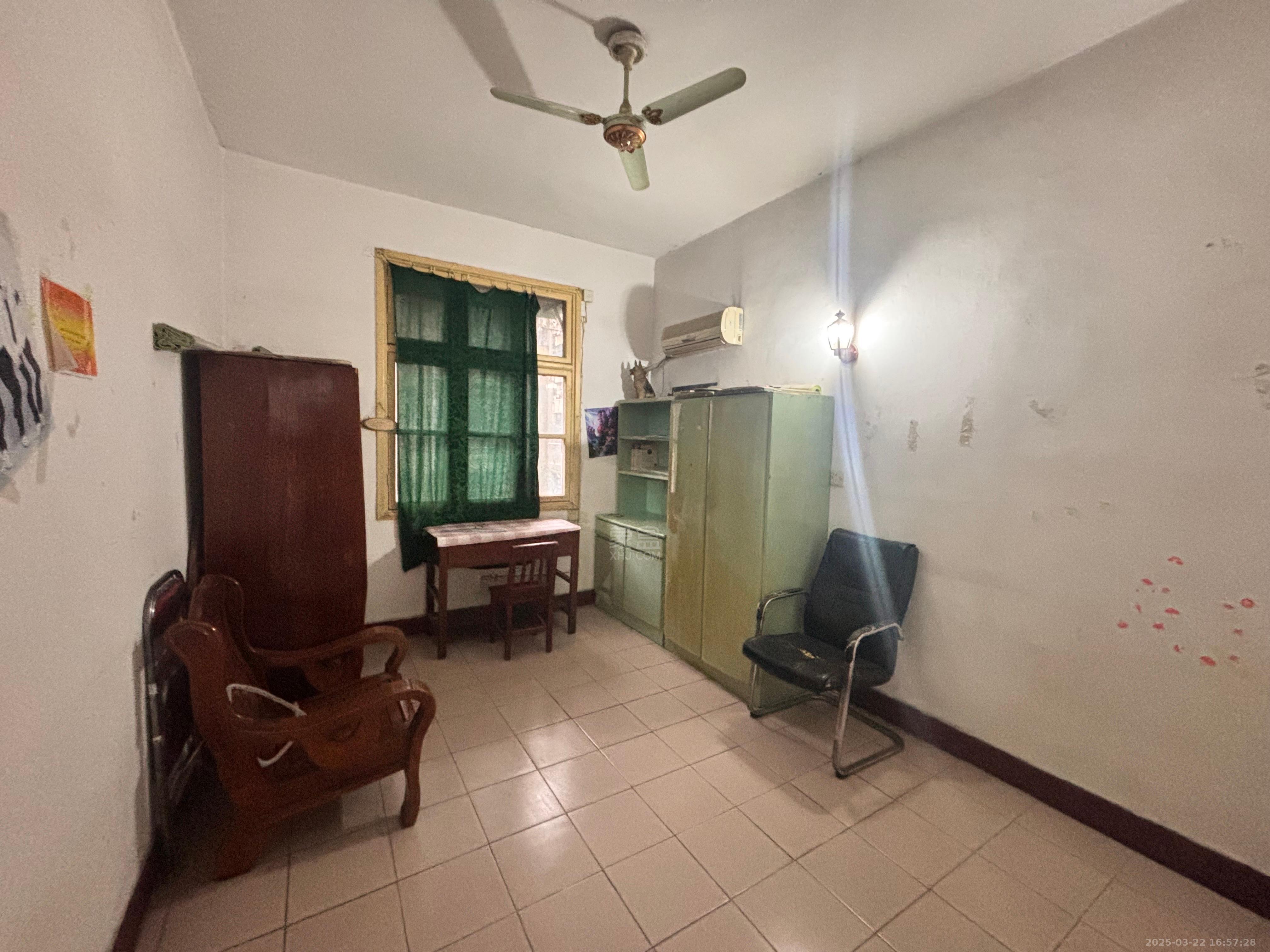 芦淞路散盘 3室1厅1卫 1000.0元/月 芦淞路散盘 3室1厅1卫 1000.0元/月室内图