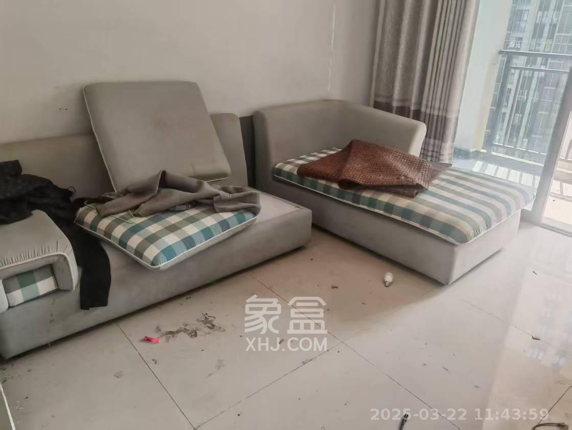 梅溪鑫苑名家  3室2厅1卫   2200.00元/月室内图