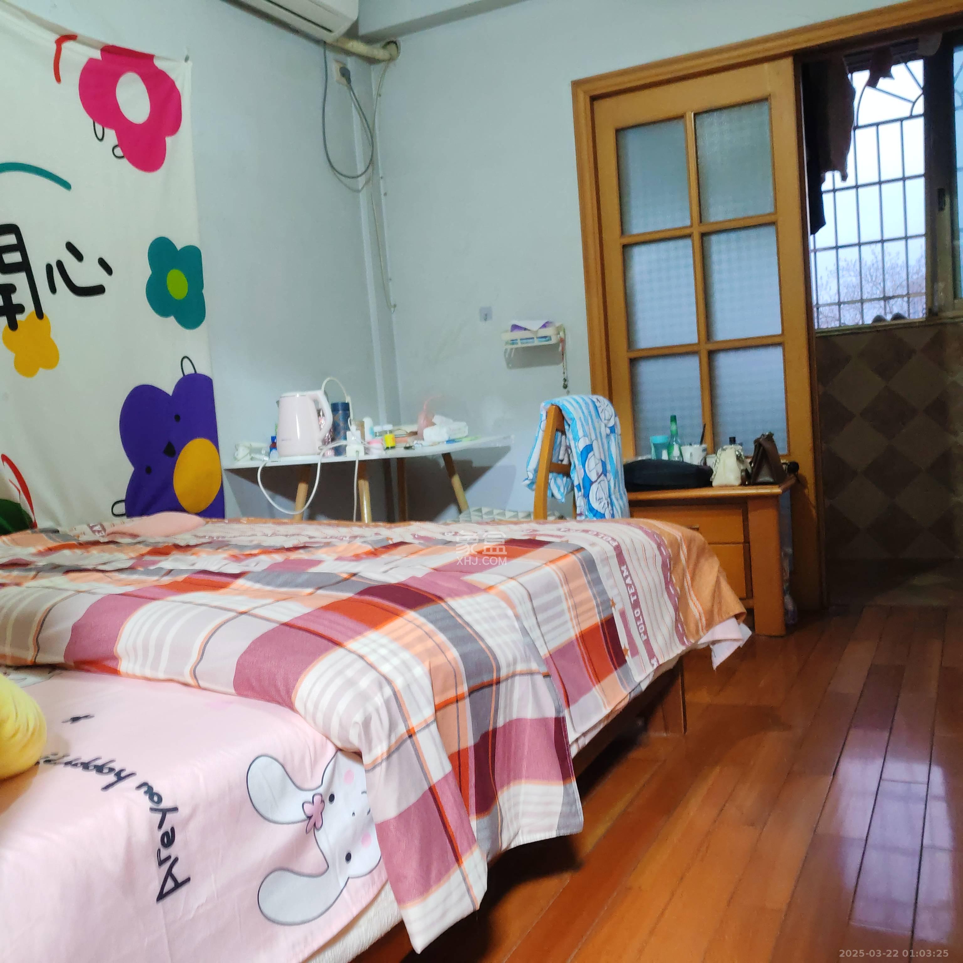 向韶村  3室1厅1卫   1700.00元/月室内图
