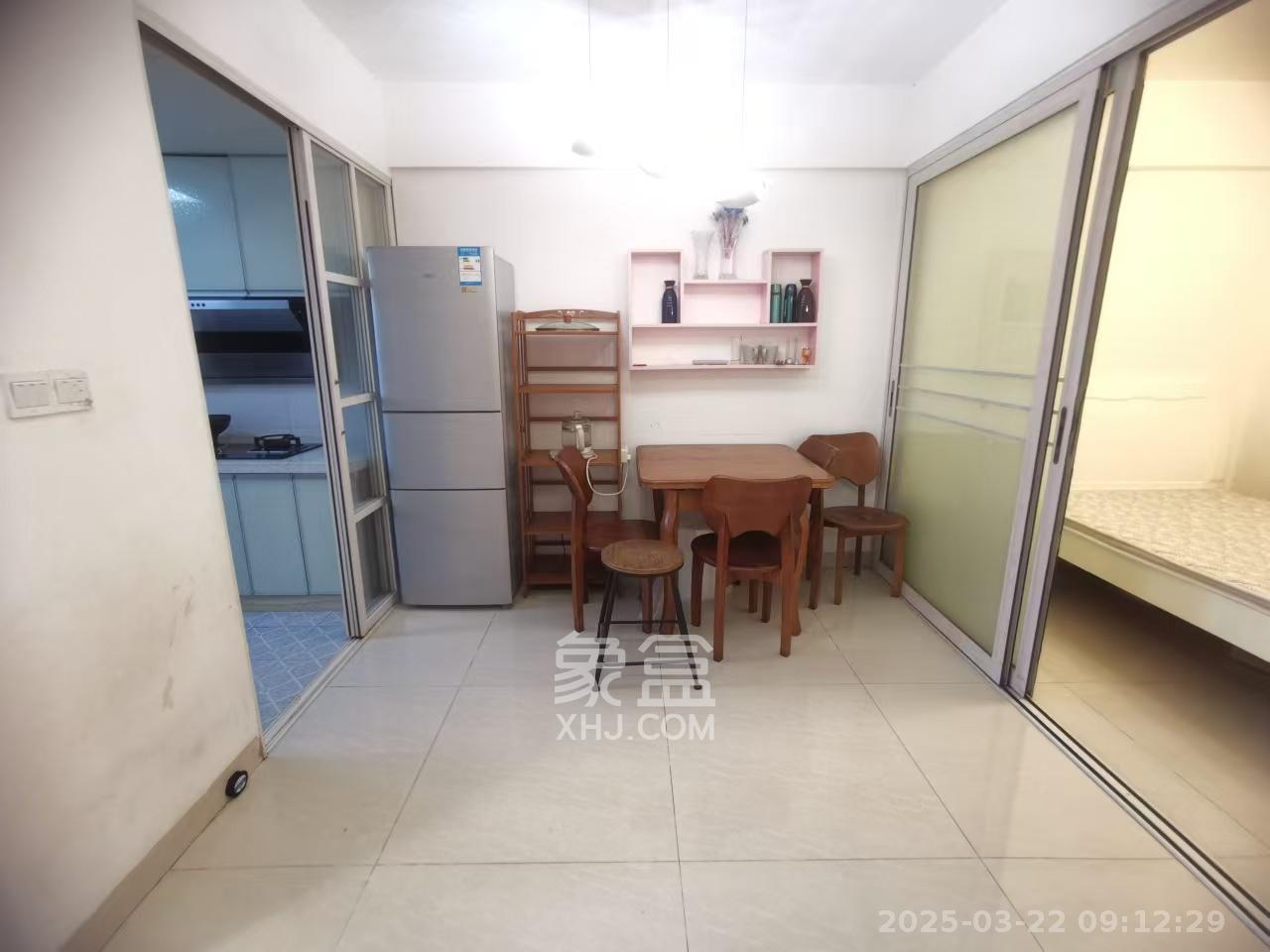 印象天心 1室1厅1卫 2300.0元/月 印象天心 1室1厅1卫 2300.0元/月室内图