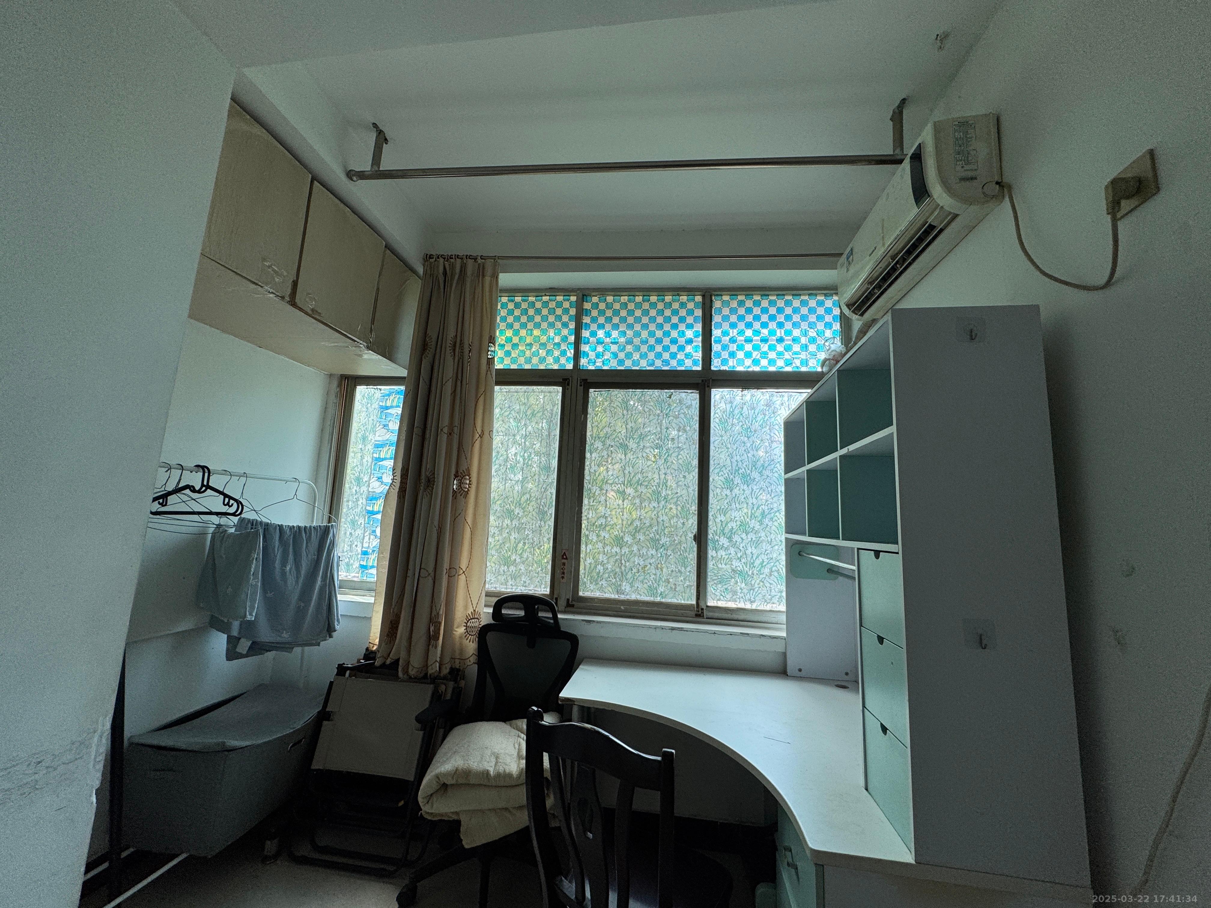 铁路小区 1室0厅0卫 1000.0元/月 铁路小区 1室0厅0卫 1000.0元/月室内图