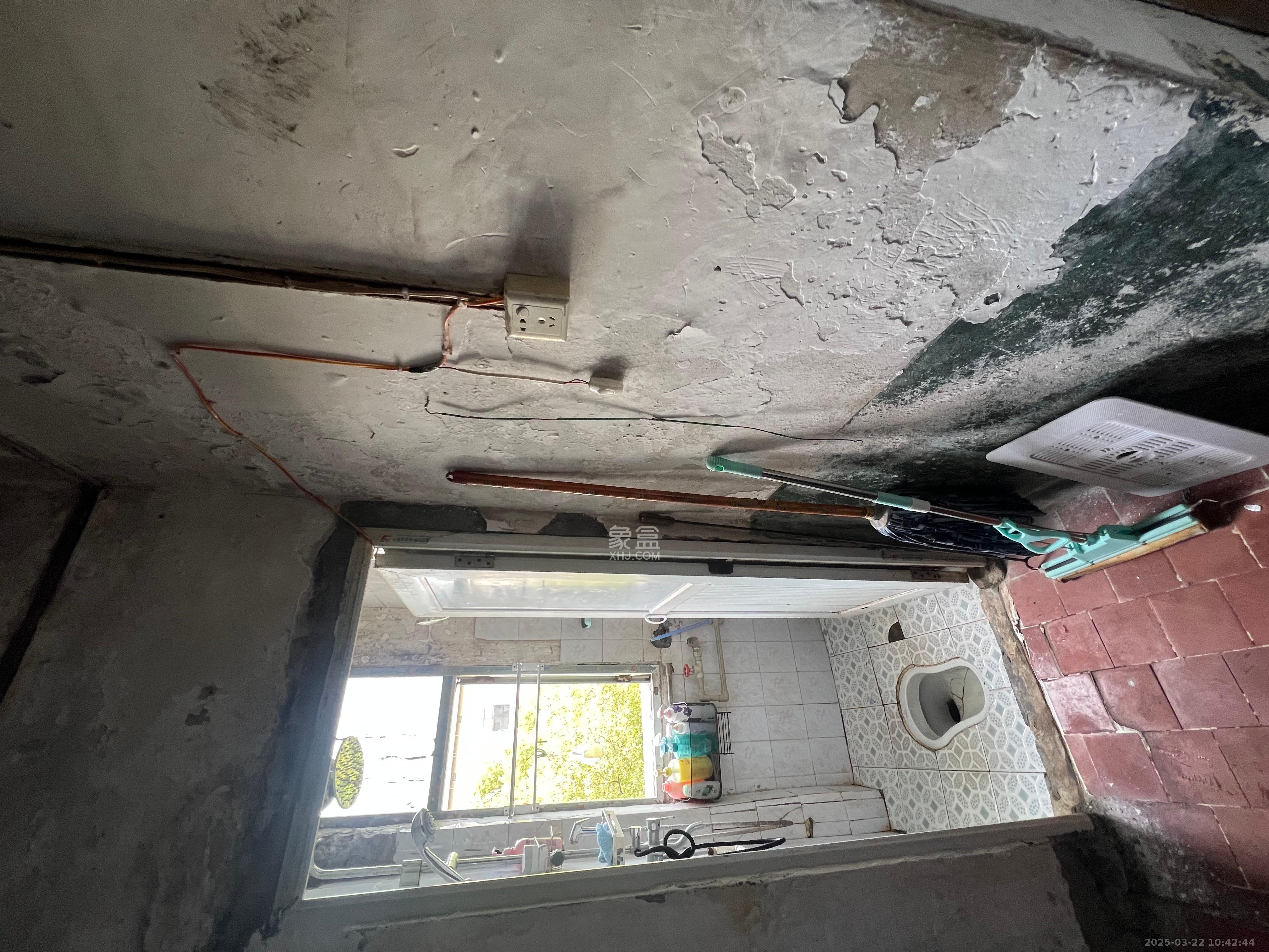 五一东村 1室1厅1卫 650.0元/月 五一东村 1室1厅1卫 650.0元/月室内图