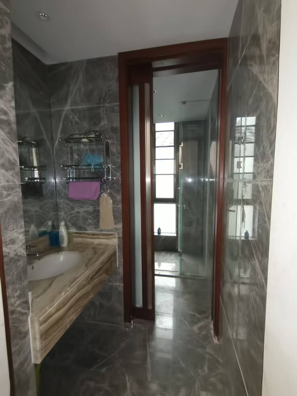 开维生态城  5室3厅4卫    410.0万 开维生态城  5室3厅4卫    410.0万室内图