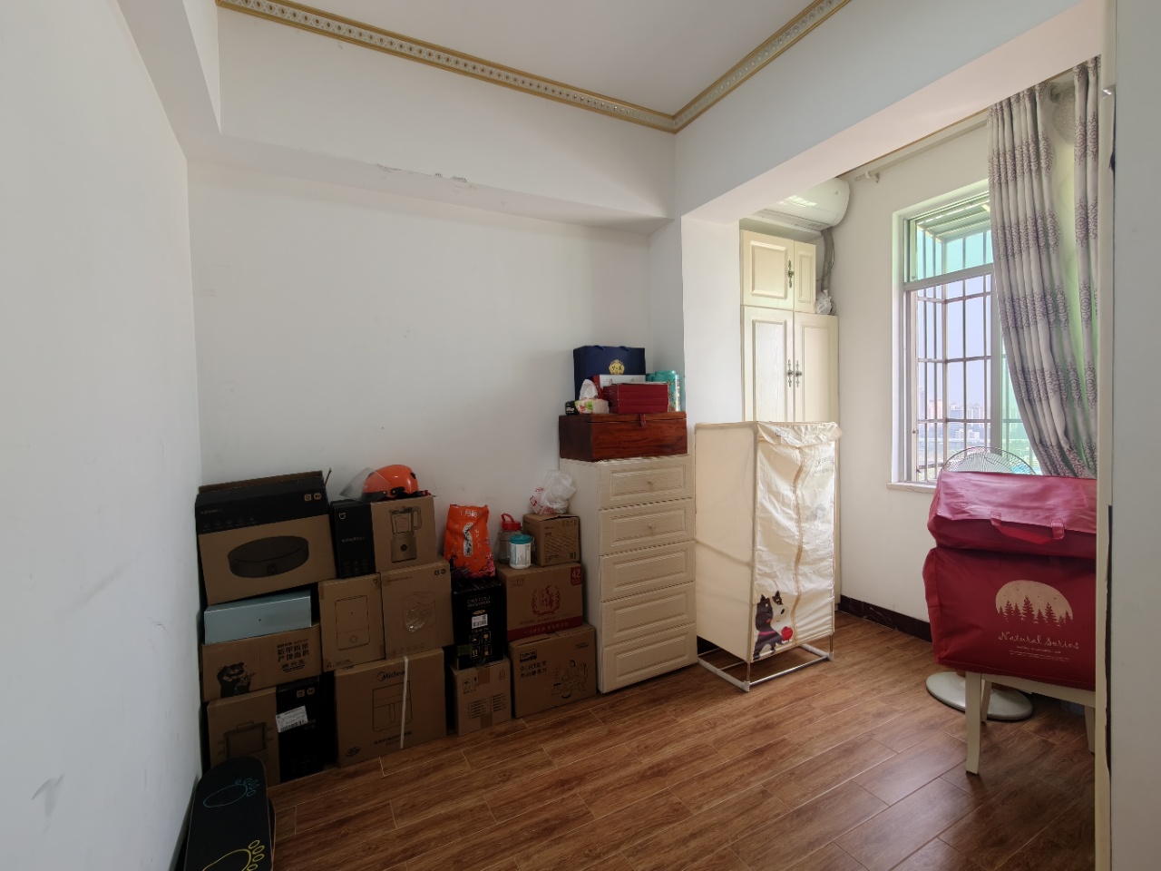 阳光巴洛克广场 3室2厅2卫 2800.0元/月 阳光巴洛克广场 3室2厅2卫 2800.0元/月室内图