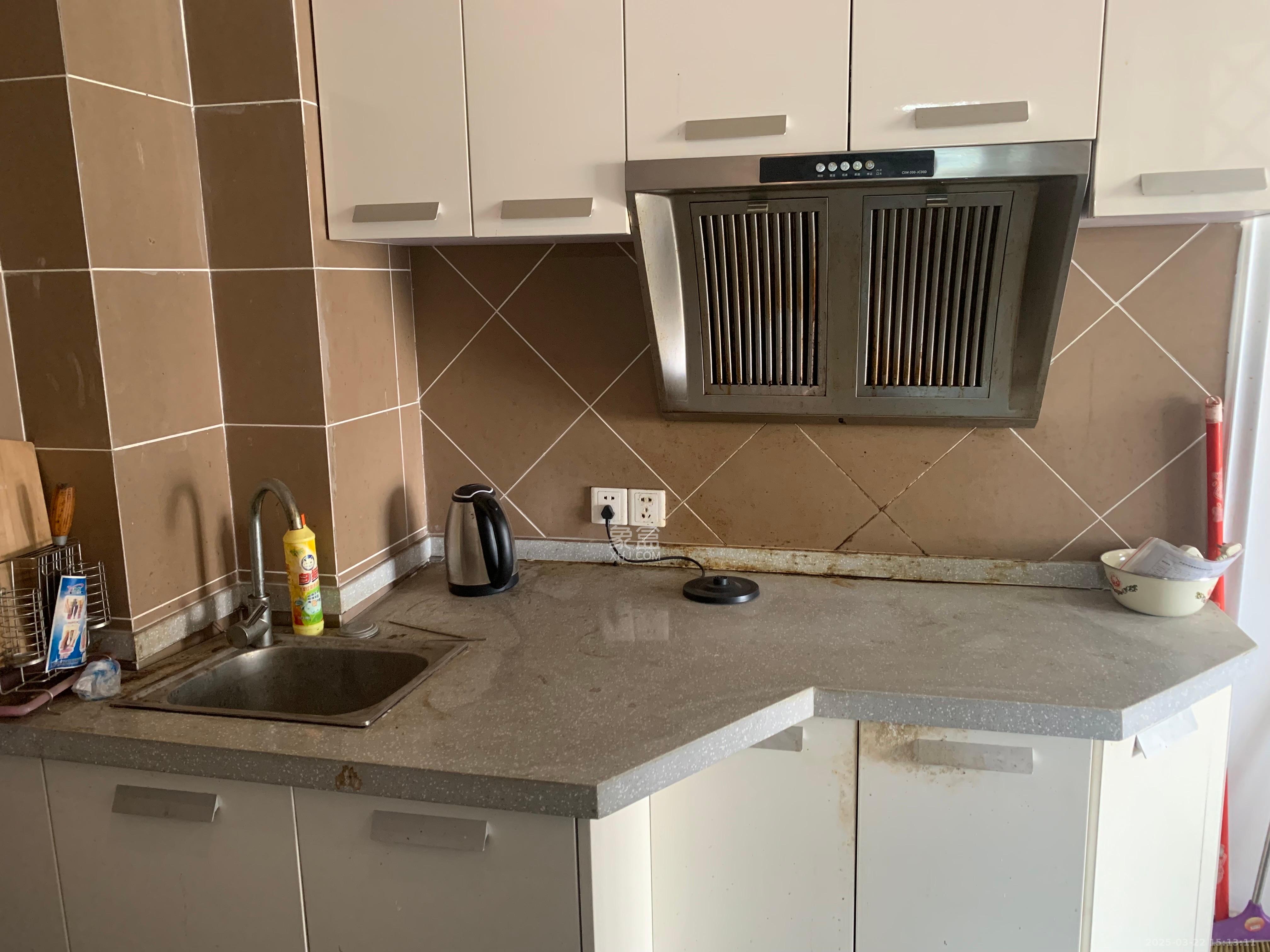 时代星城 1室1厅1卫 900.0元/月 时代星城 1室1厅1卫 900.0元/月室内图