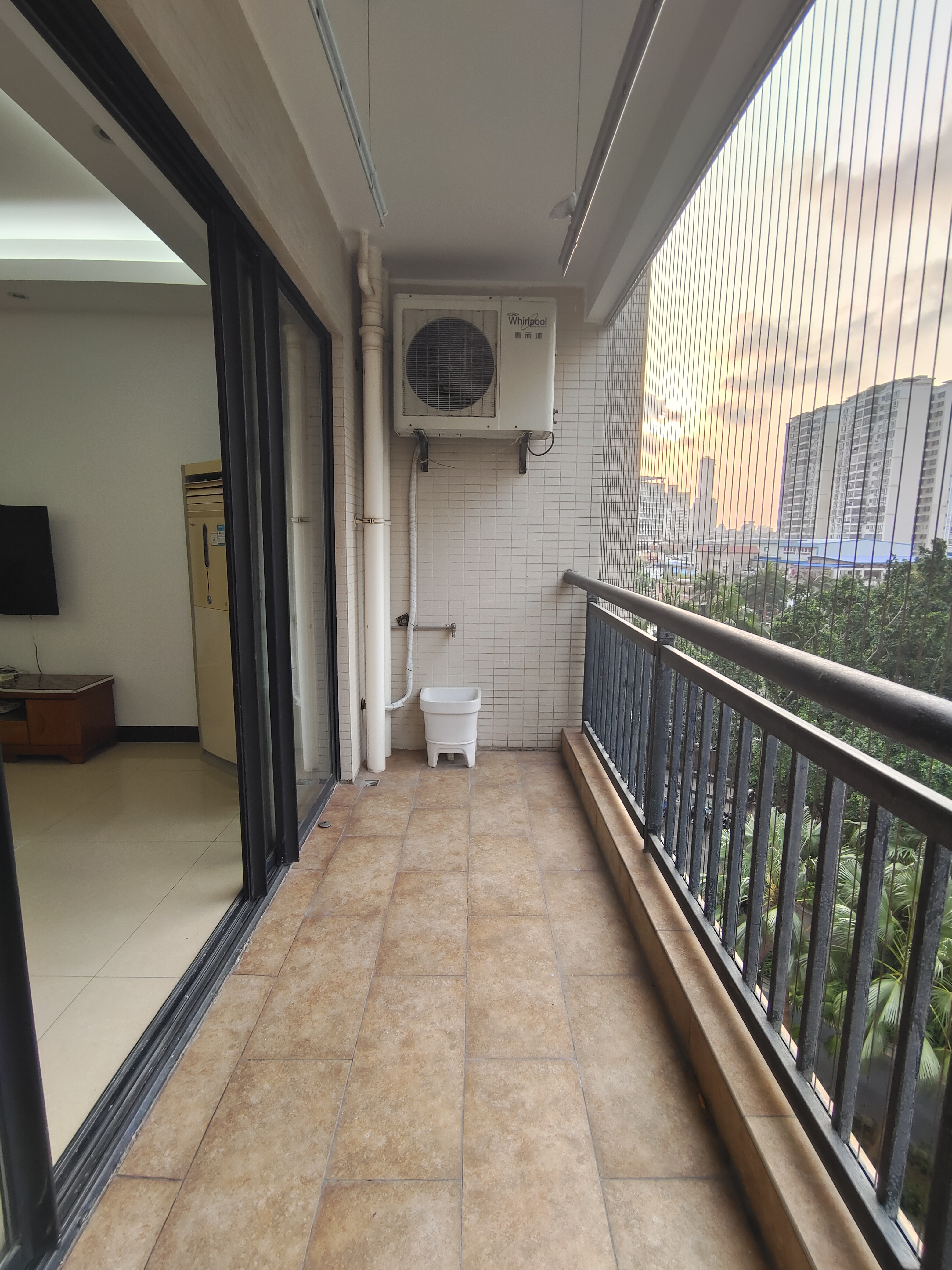 金碧文华 4室2厅2卫 3800.0元/月 金碧文华 4室2厅2卫 3800.0元/月室内图