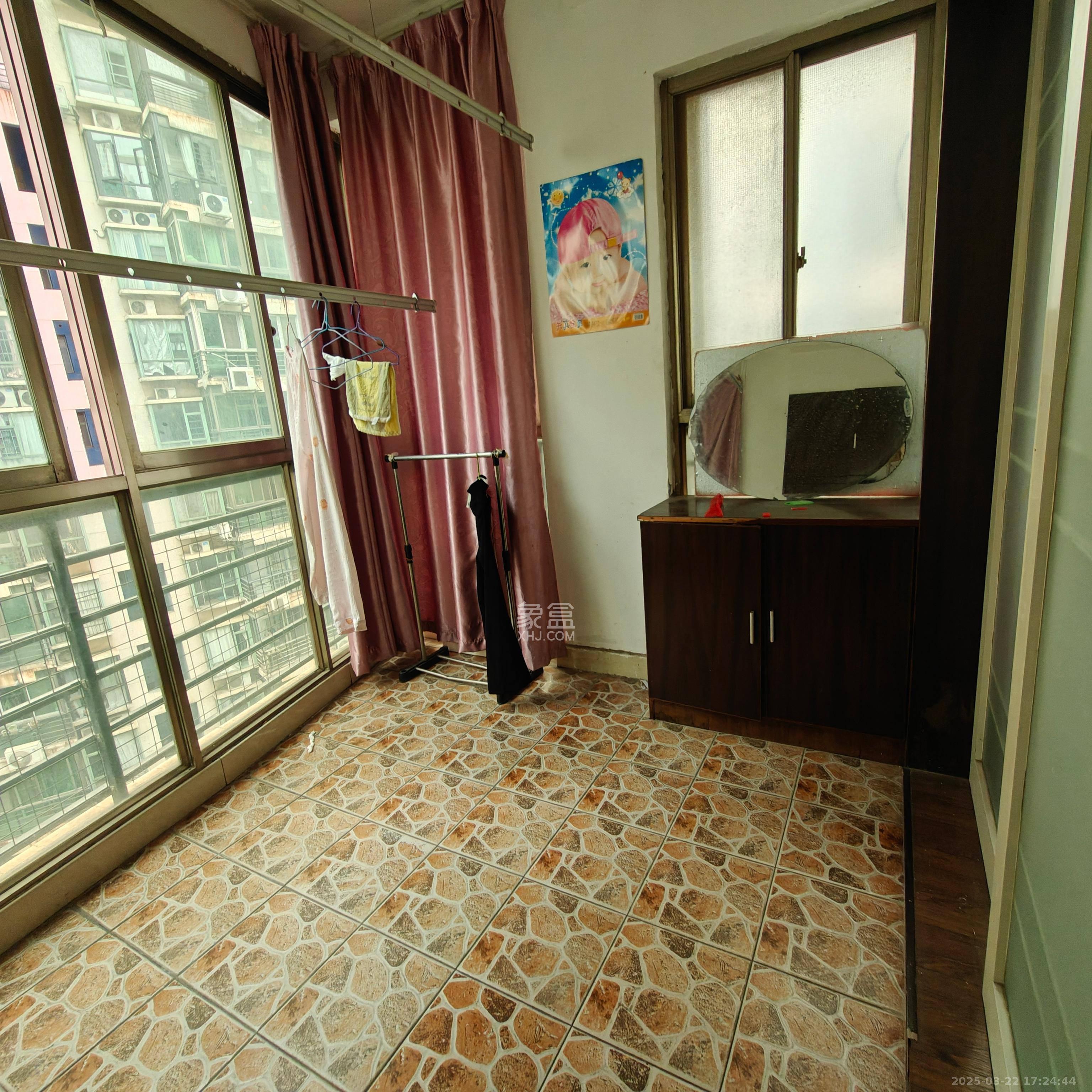 锦绣华天 3室2厅1卫 2800.0元/月 锦绣华天 3室2厅1卫 2800.0元/月室内图