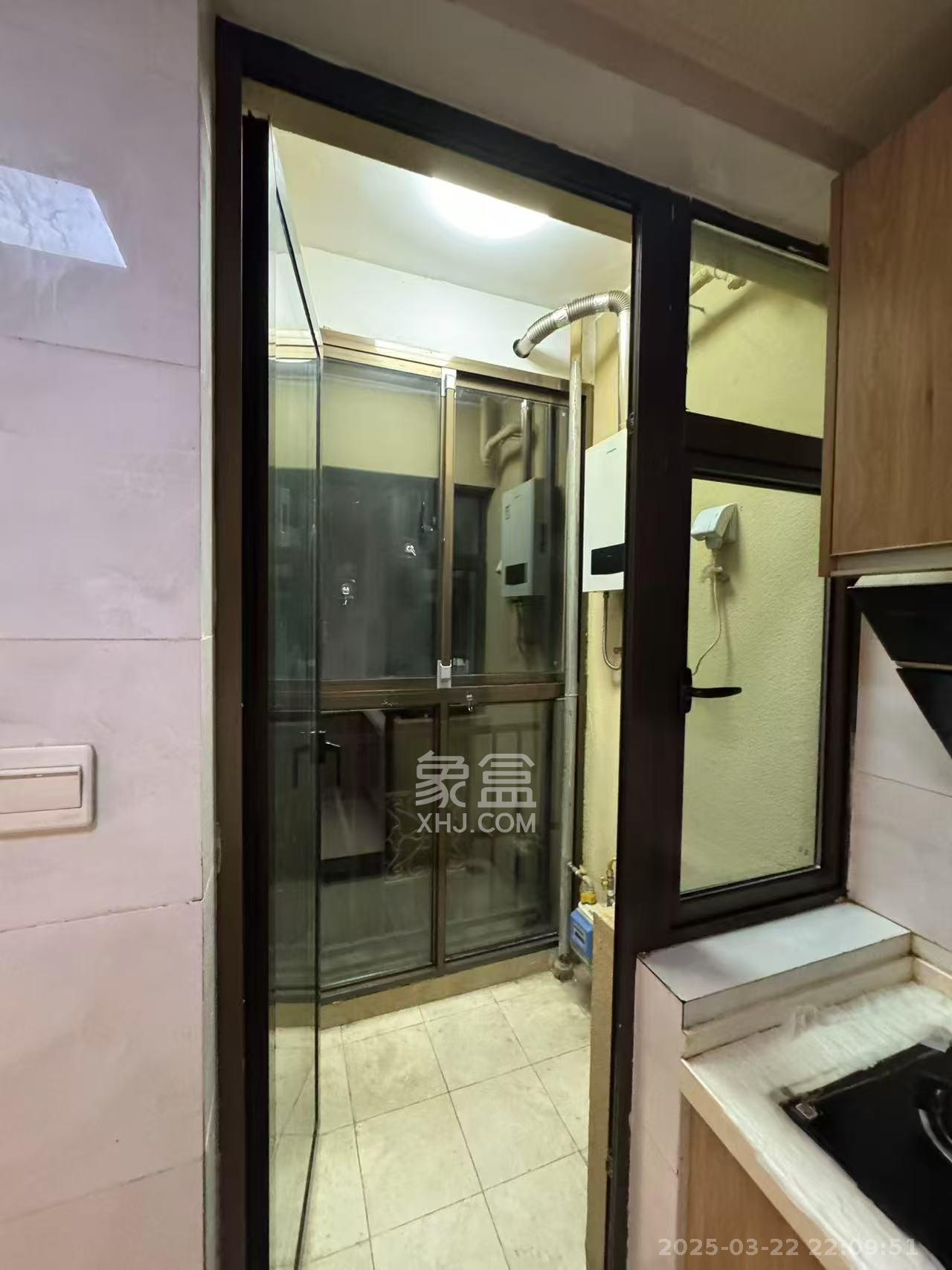 江山帝景哈佛  3室2厅1卫   2100.00元/月室内图