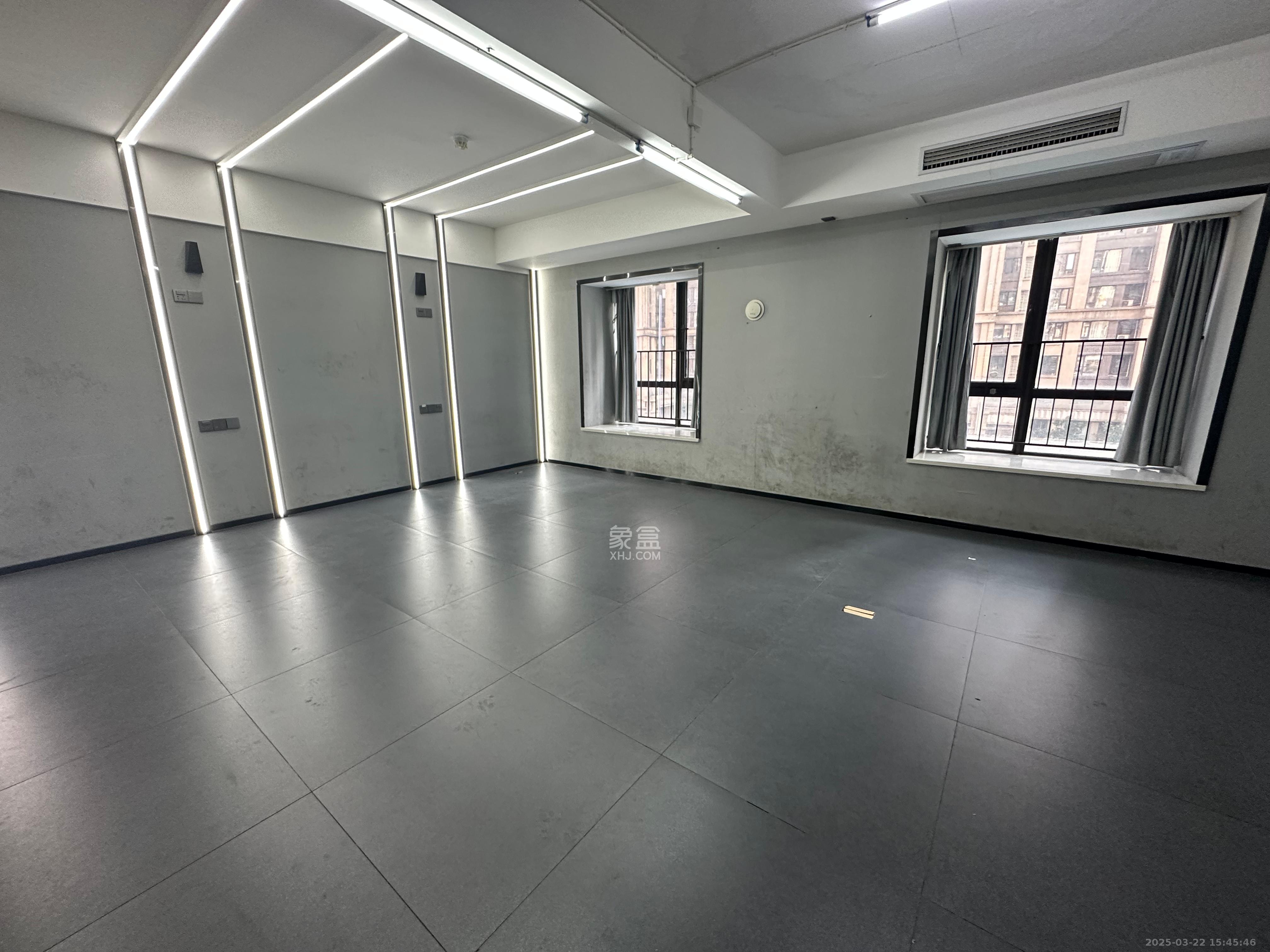 中海国际二期 1室1厅1卫 1200.0元/月 中海国际二期 1室1厅1卫 1200.0元/月室内图