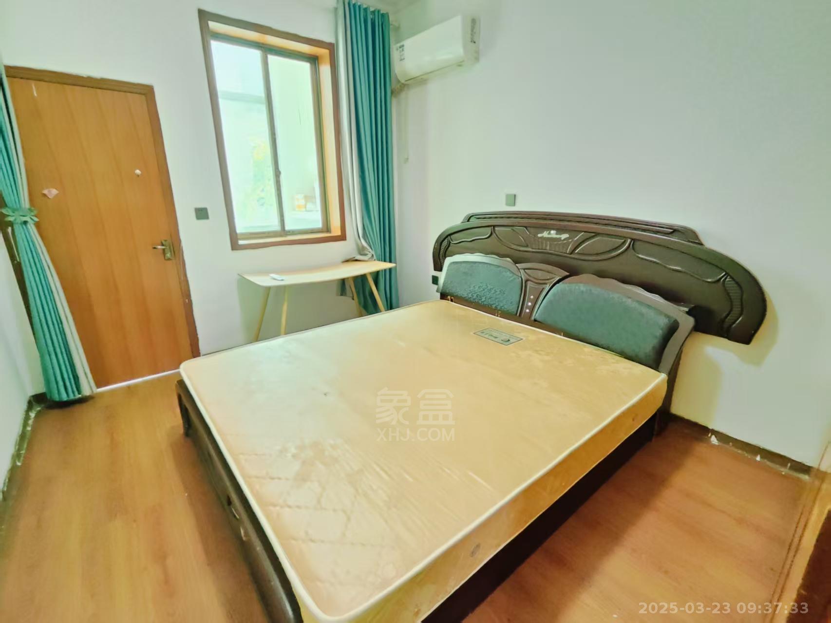 花园二村 2室2厅1卫 1300.0元/月 花园二村 2室2厅1卫 1300.0元/月室内图