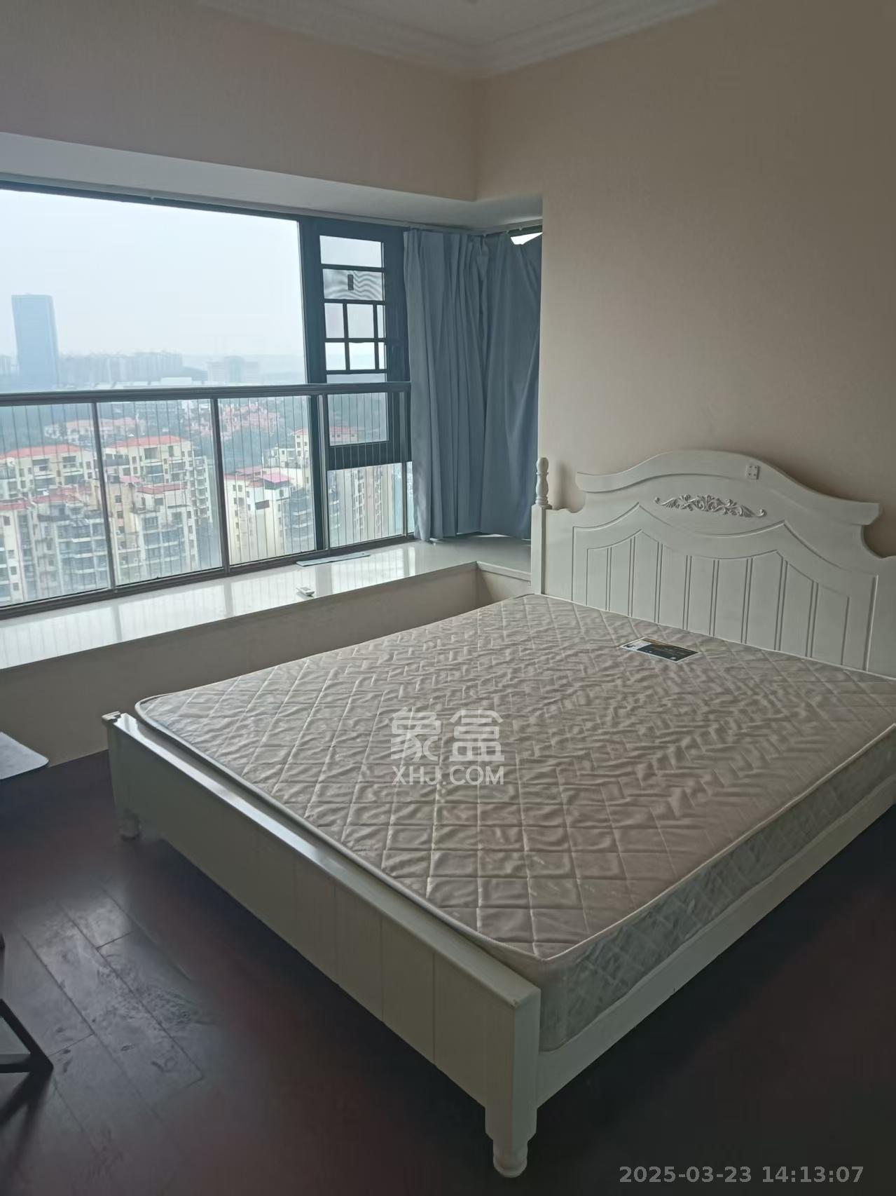 恒大雅苑  3室2厅1卫   2200.00元/月室内图