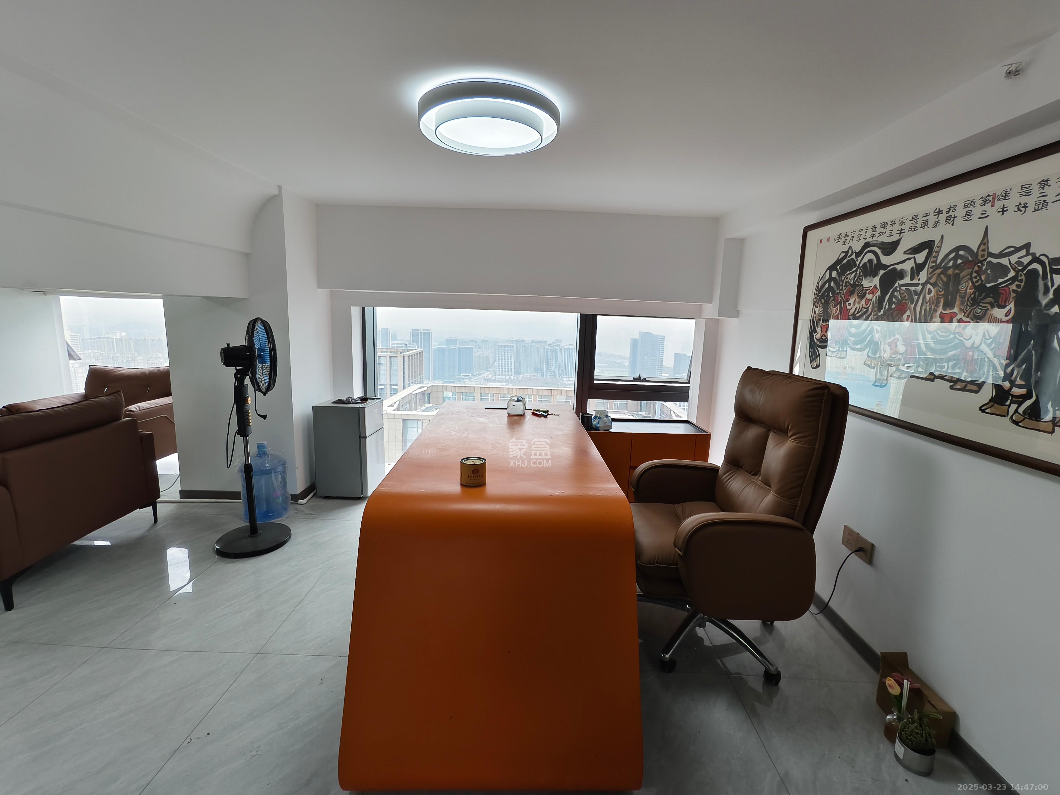 卓越中寰   39.76㎡      6500.0元/月室内图