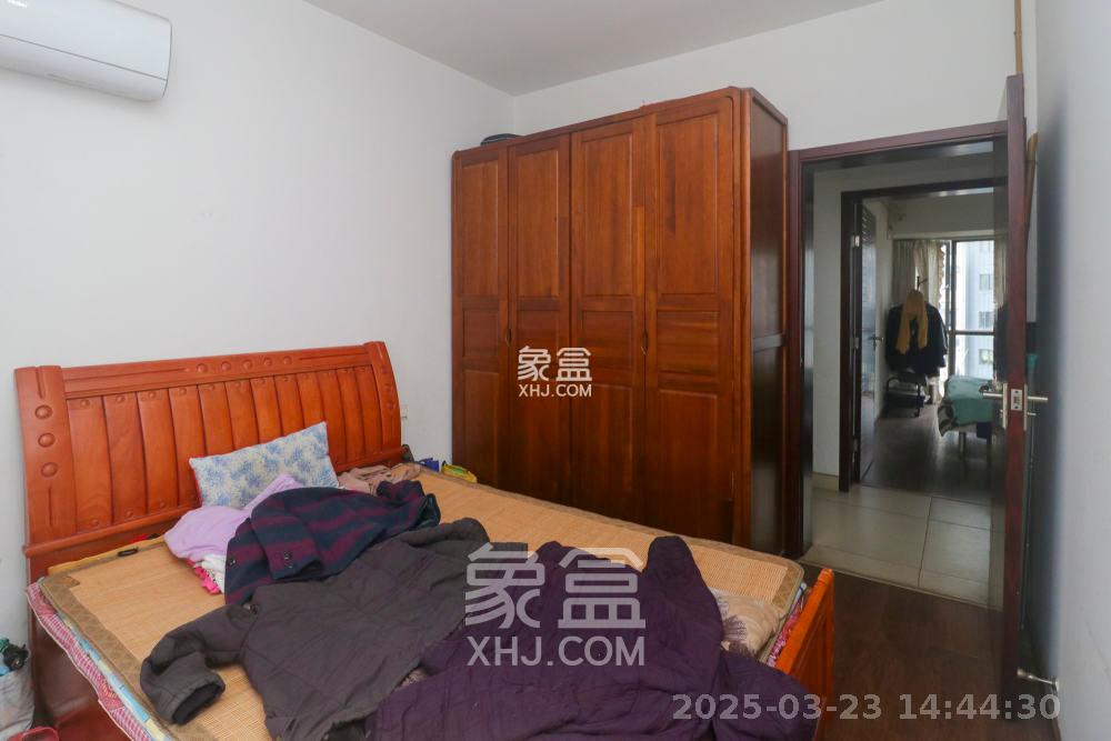 美林银谷  4室2厅2卫    4000.0元/月 美林银谷  4室2厅2卫    4000.0元/月室内图