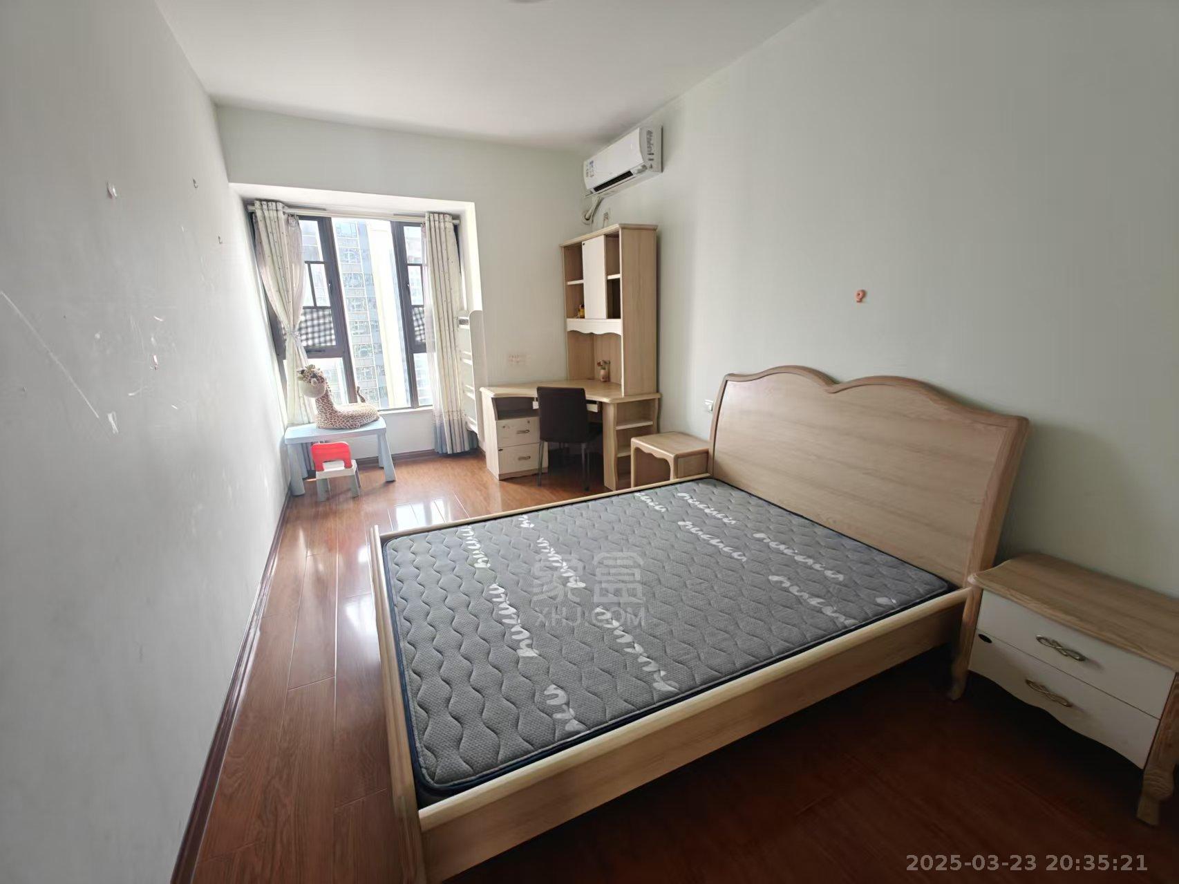 佳兆业金域天下二期 3室2厅2卫 2000.0元/月 佳兆业金域天下二期 3室2厅2卫 2000.0元/月室内图