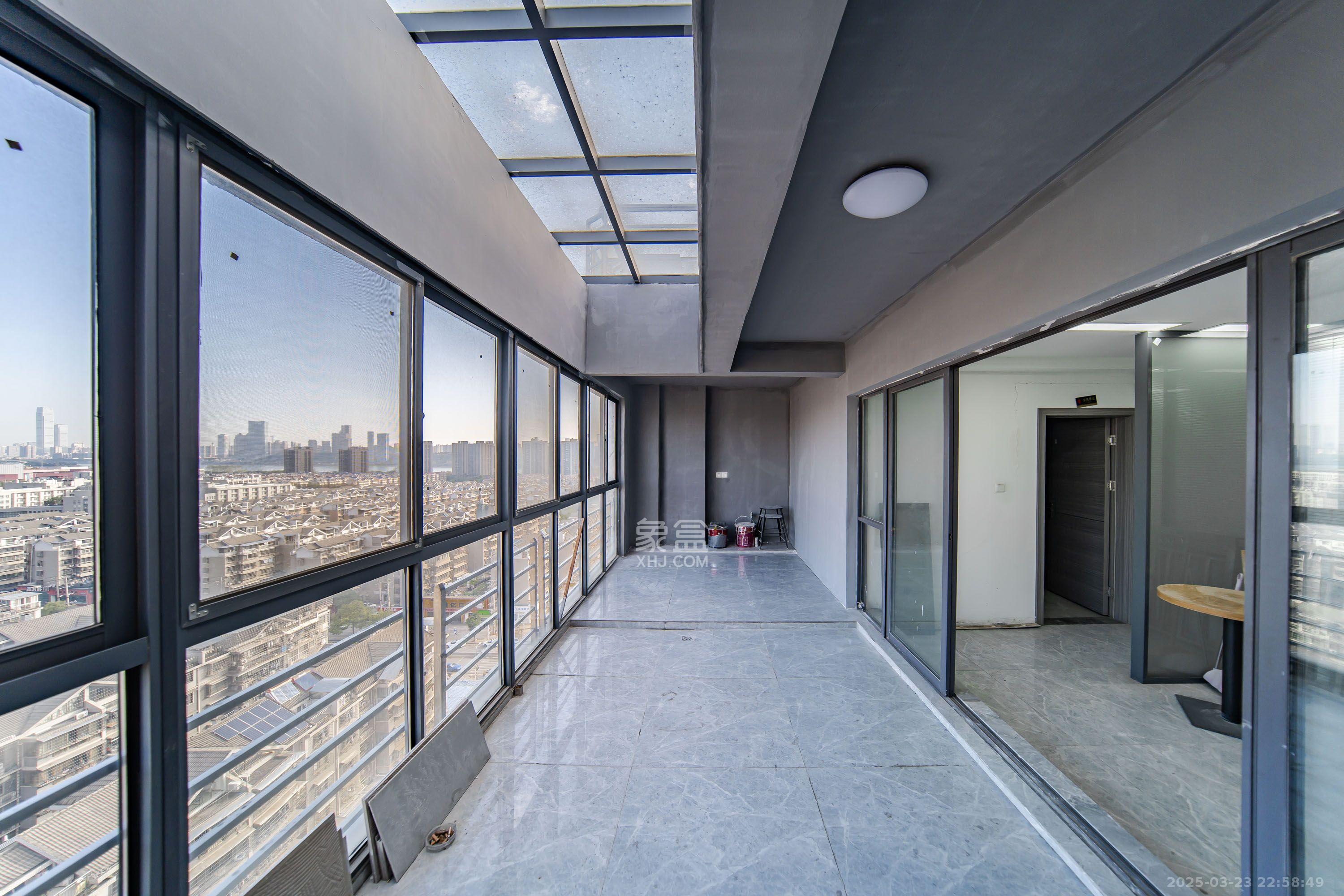 阳光100一期、四五期 7室2厅2卫 5000.0元/月 阳光100一期、四五期 7室2厅2卫 5000.0元/月室内图