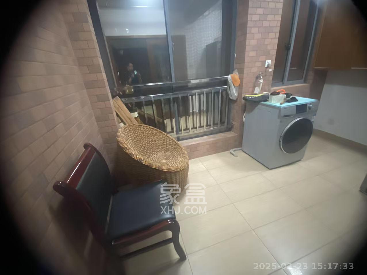 上海城小区 4室2厅2卫 3500.0元/月 上海城小区 4室2厅2卫 3500.0元/月室内图