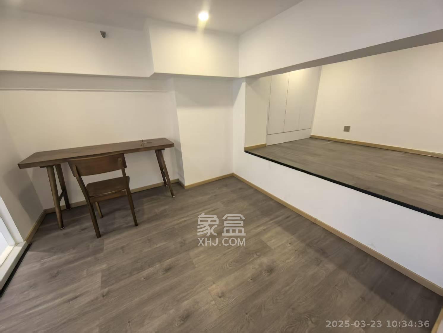 正荣梅溪紫阙台  2室2厅1卫    2300.0元/月室内图